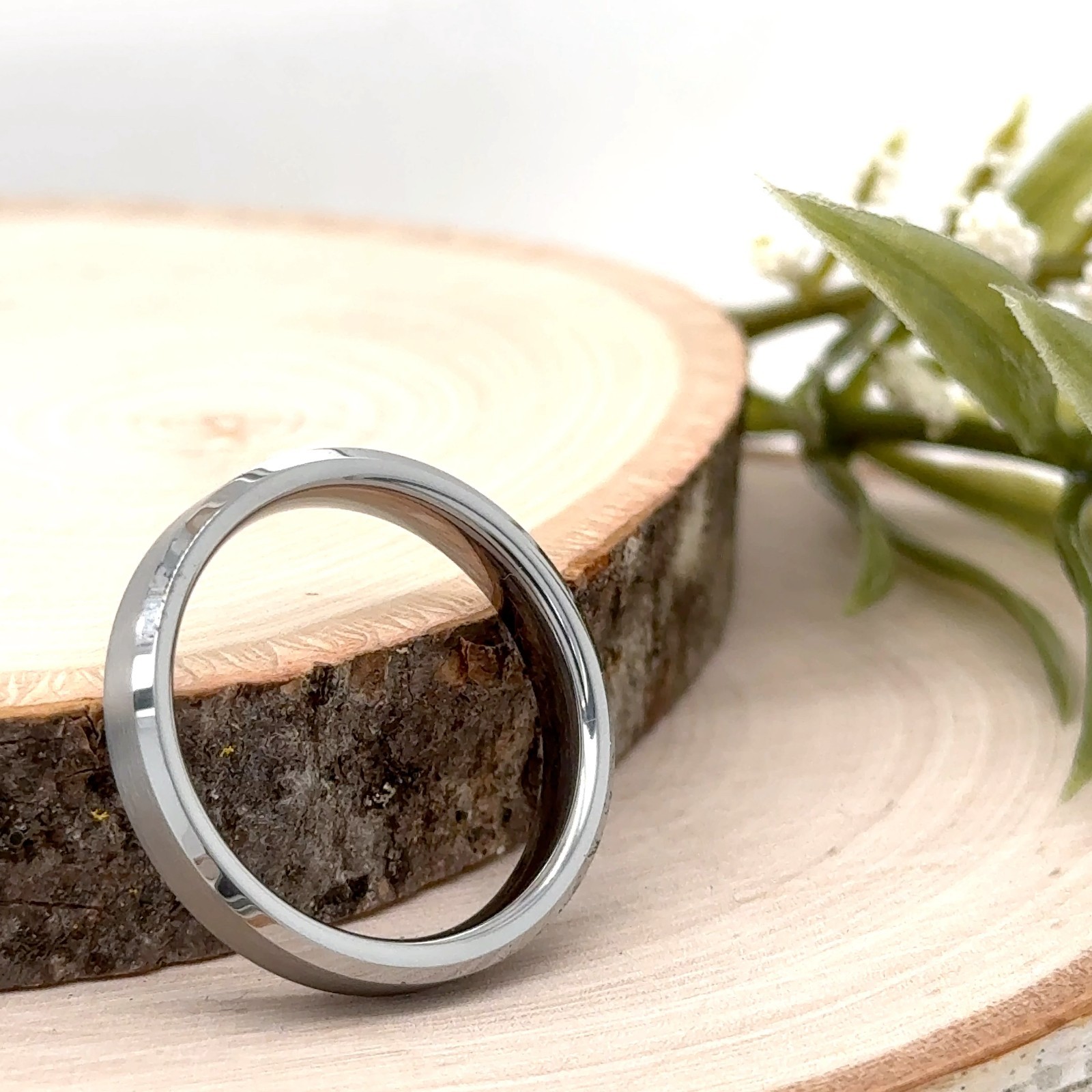 Matt Finish Polished Edges Band 4mm Silver Tungsten Christmas Gifts Ring For Men
