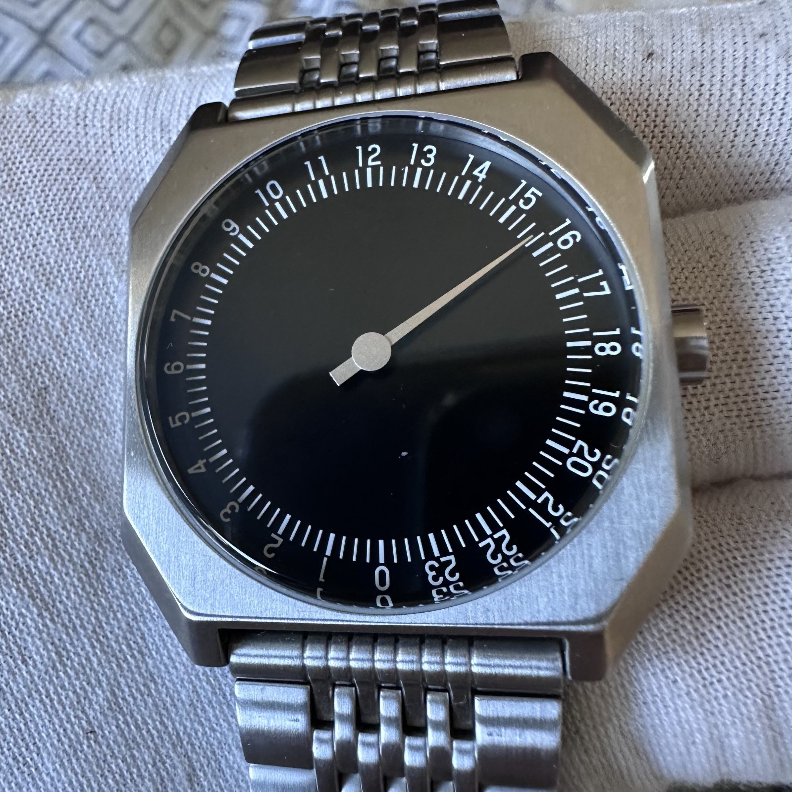 Slow Watch Jo 02 Stainless Steel Black Dial 24Hr Swiss Quartz – Excellent w/ Box