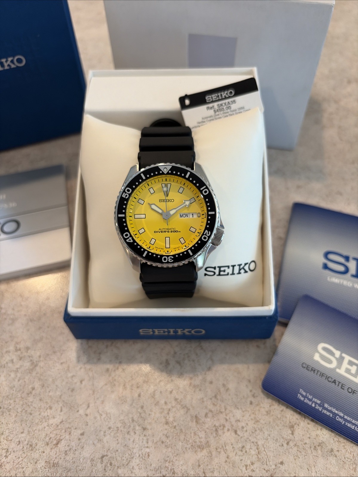 Seiko Yellow Men’s Watch – SKXA35 **New Never Worn**