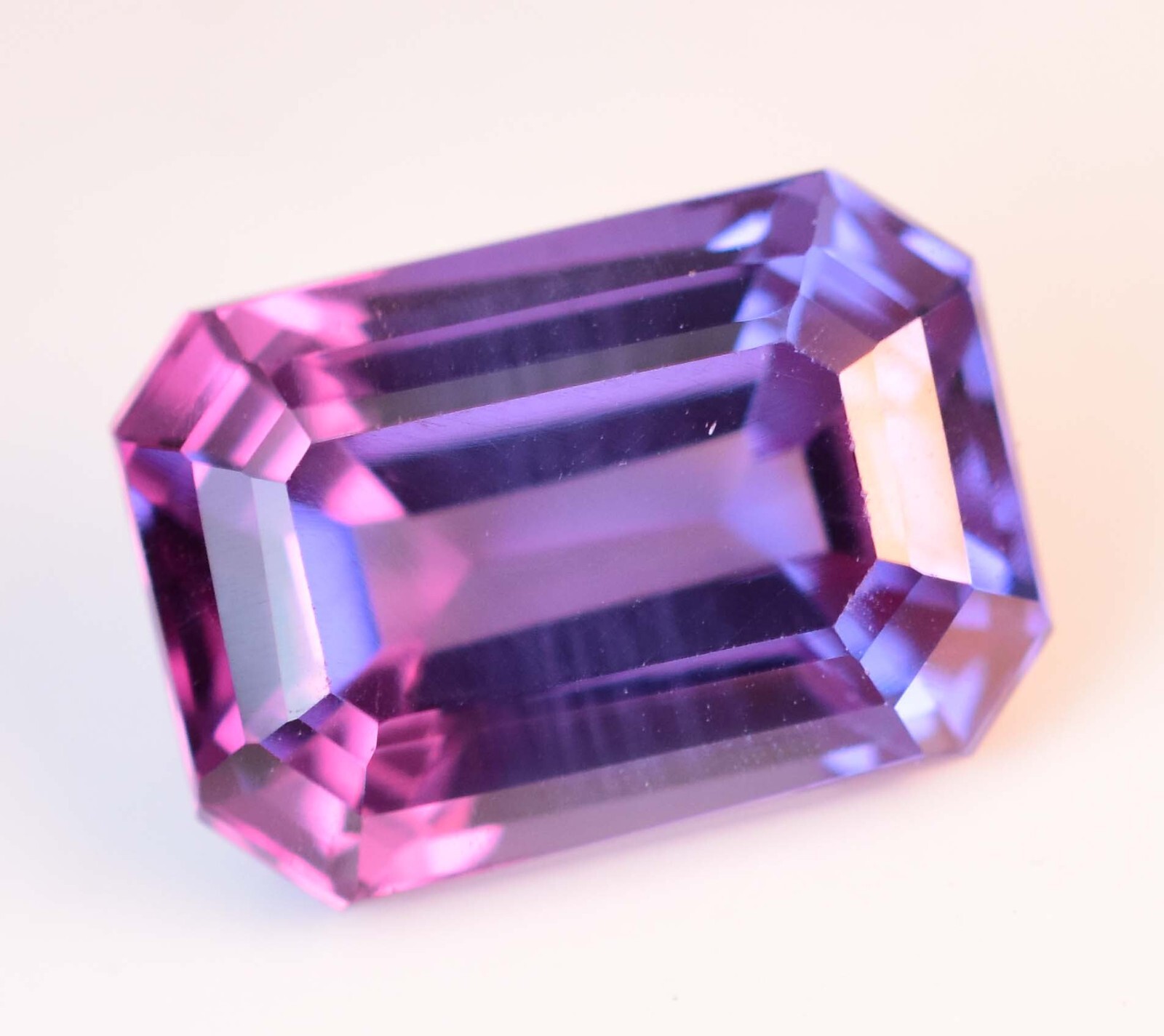 Flawless Natural Color Change Alexandrite 13.20 Ct Certified Loose Gemstone