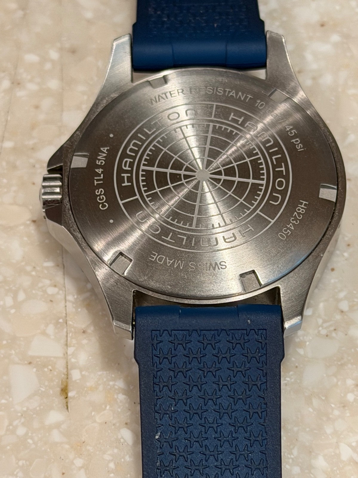 hamilyon khaki navy scuba 40mm blue rubber strap H82345341