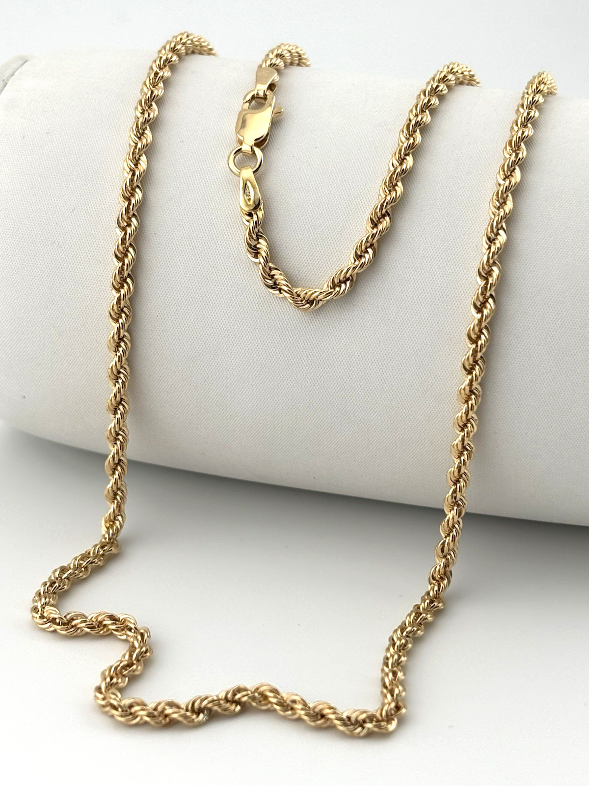 9ct Yellow Gold 2.8mm Italian Rope Chains 16 – 24 Inch Hallmarked