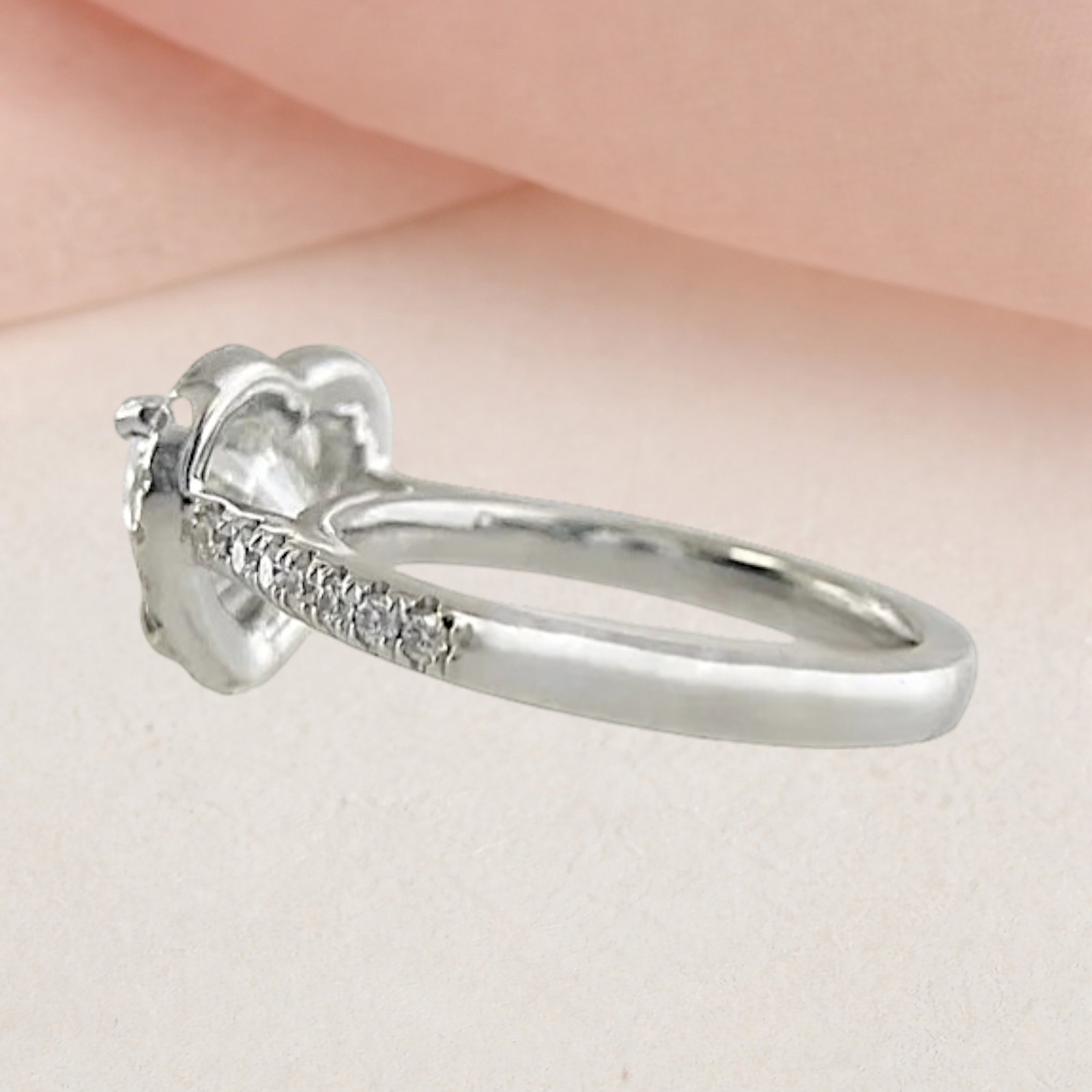 Heart Cut 18K White Gold Diamond Engagement Ring IGI Certified Lab Grown 3.25 Ct