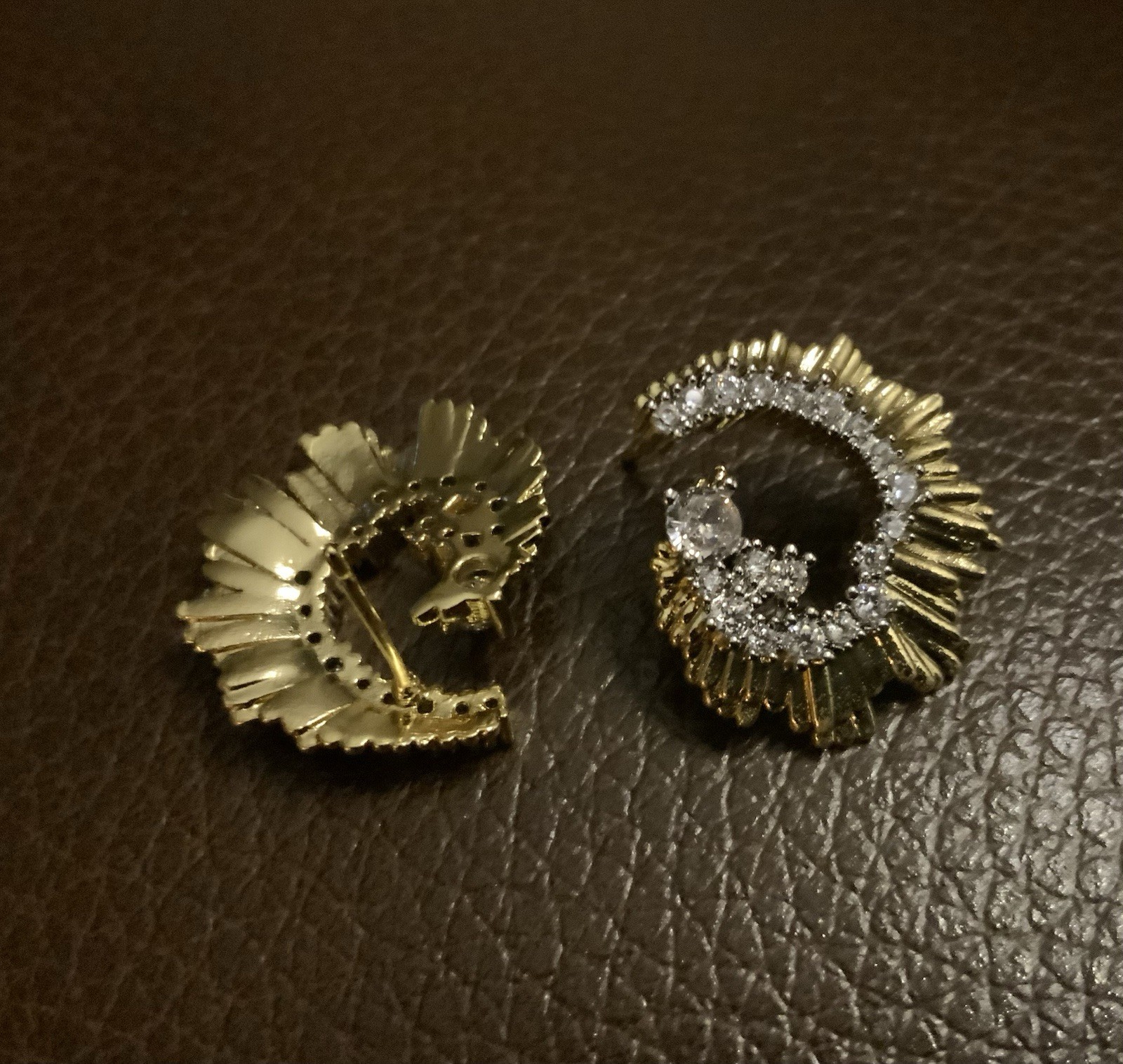 Art Deco Hoop Earrings Gold Molten Sunburst Fan Ribbed Textured Pave Abstract