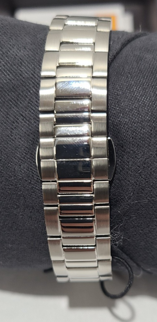 Bulova Classic 96P262 Diamond Blue Dial Silver Stainless Steel Women’s Watch