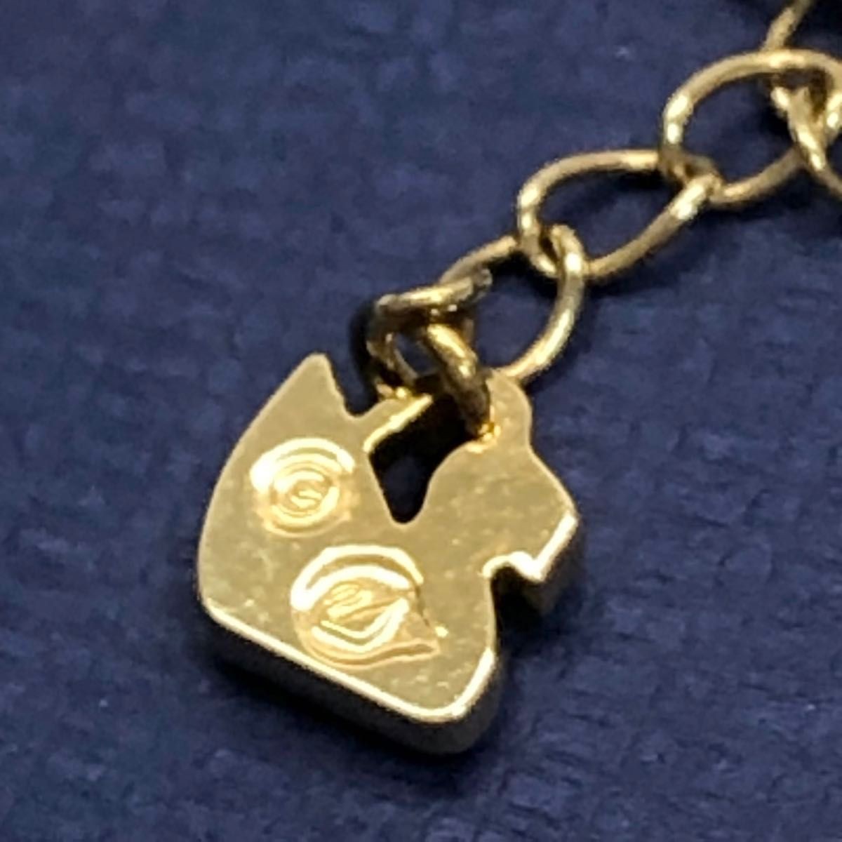 Swarovski Sparkling Dance Necklace Round Cut Crystal Pendant Gold Tone Chain