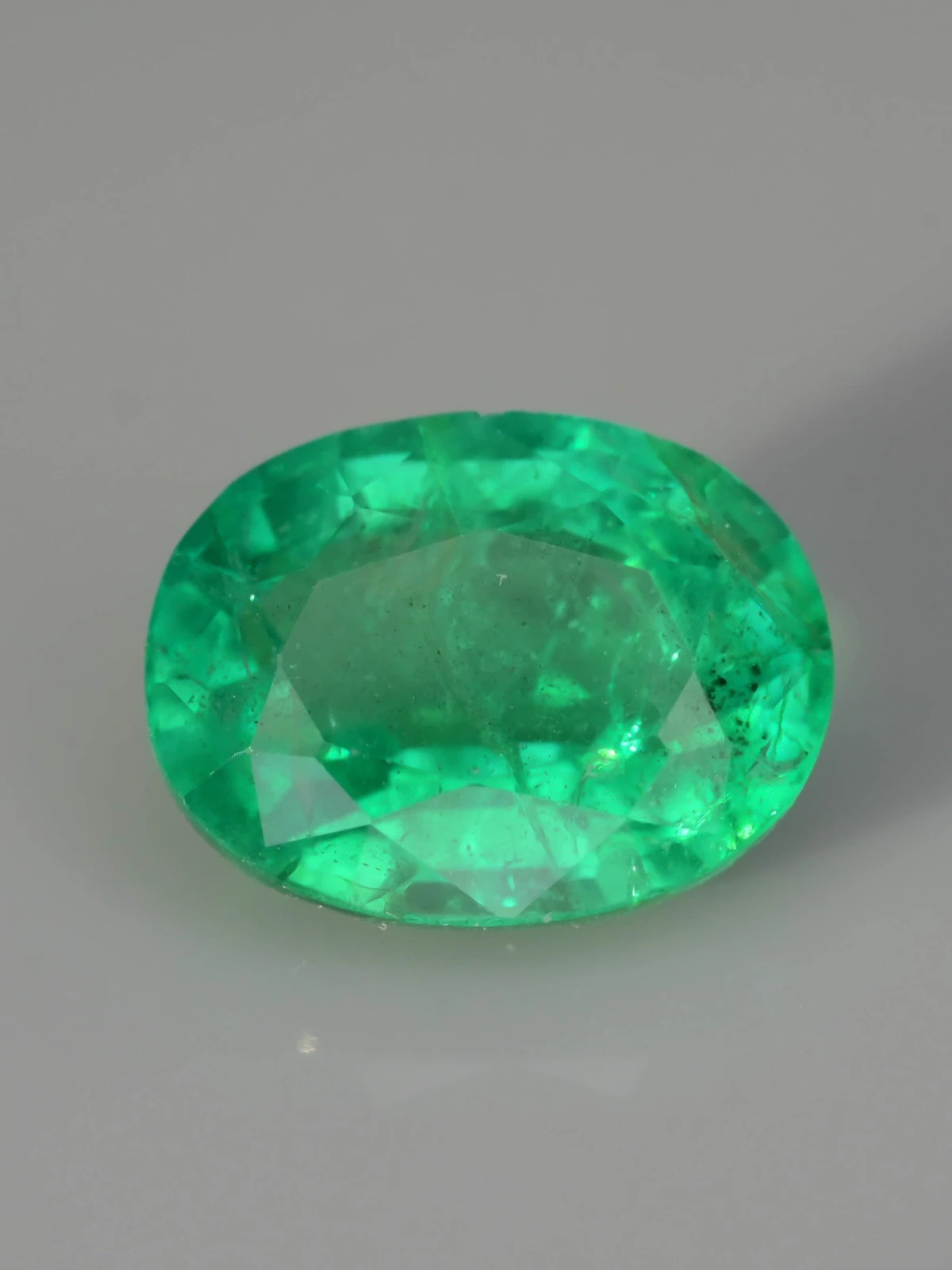 Untreated Ethiopian Emerald 1.39 ct Vivid Green, Excellent Gemstone