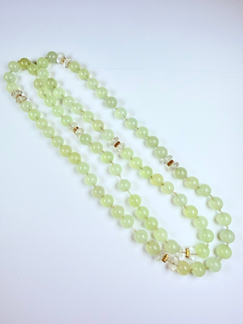 14K Gold Icy Translucent Jade 570 CT Natural 10MM Bead 36″ Knotted Necklace 114g