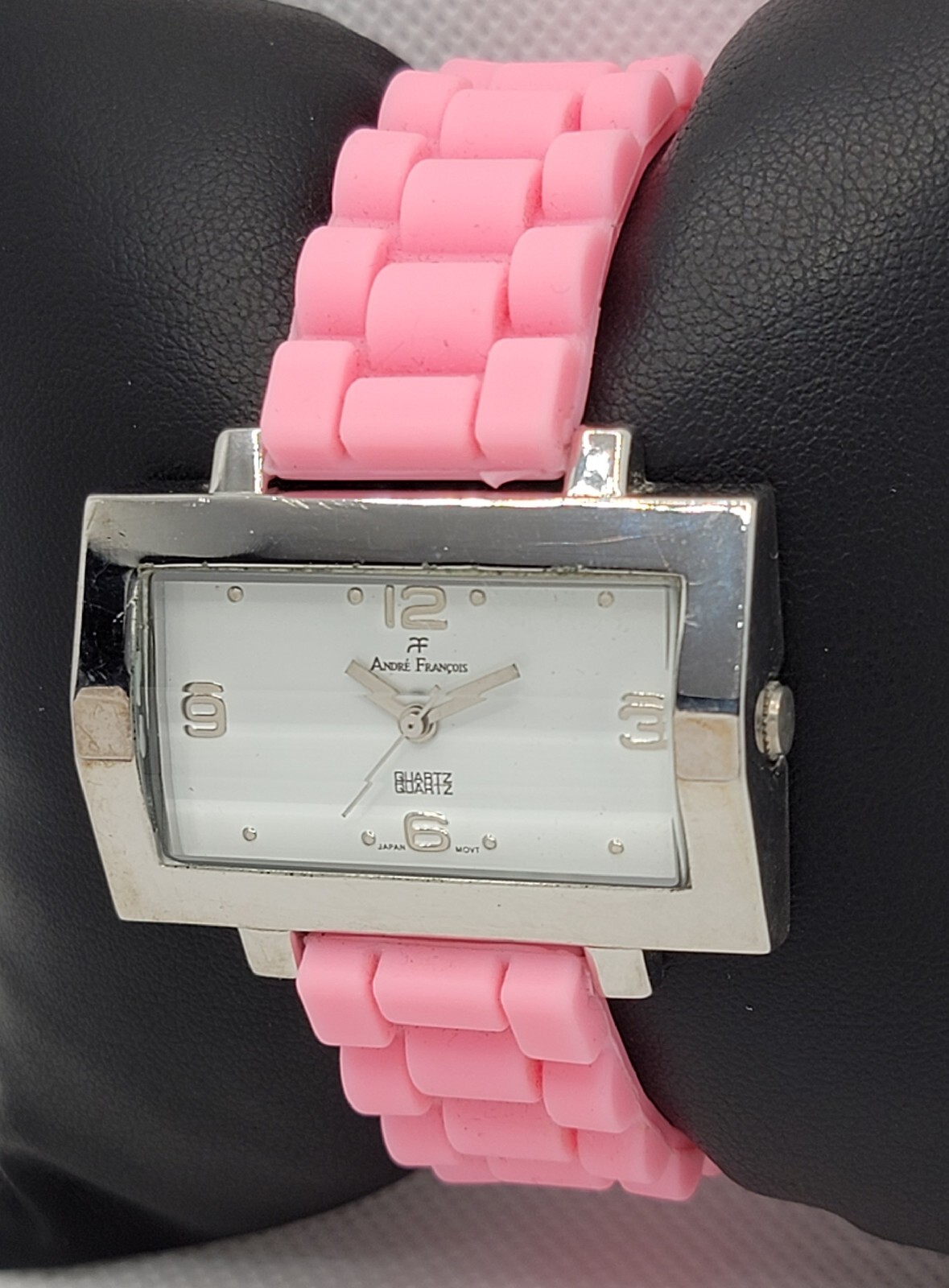 Ladies Andre Francois Rectangle Silver Tone Pink Rubber Band Analog Watch I5