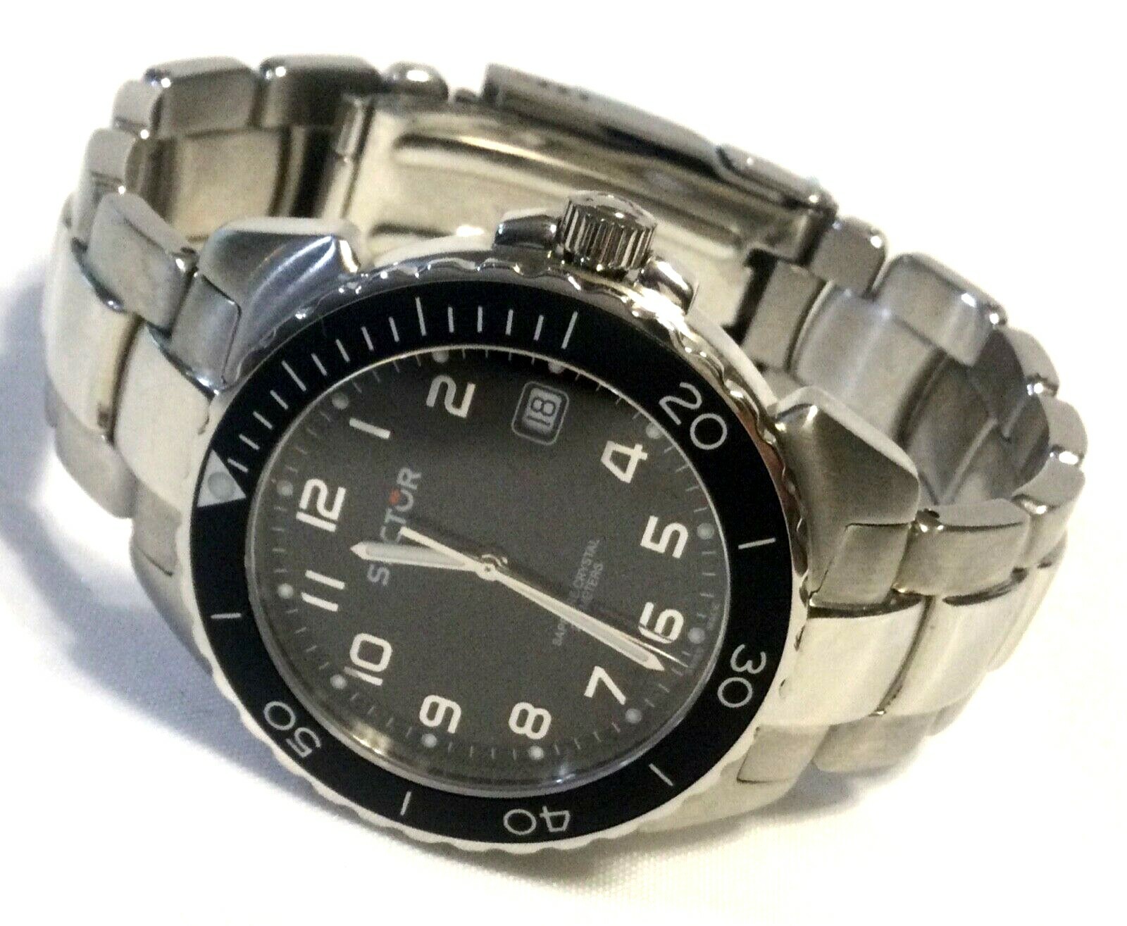 SECTOR NO LIMITS 450 SWISS MADE DIVER WATCH Black Dial Silver Markers Stainless