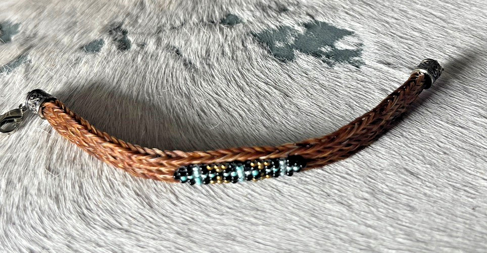 Western Womans Bracelet 8 x 3/8 in Cross Horsehair Bead Lobster Brown Multicolor