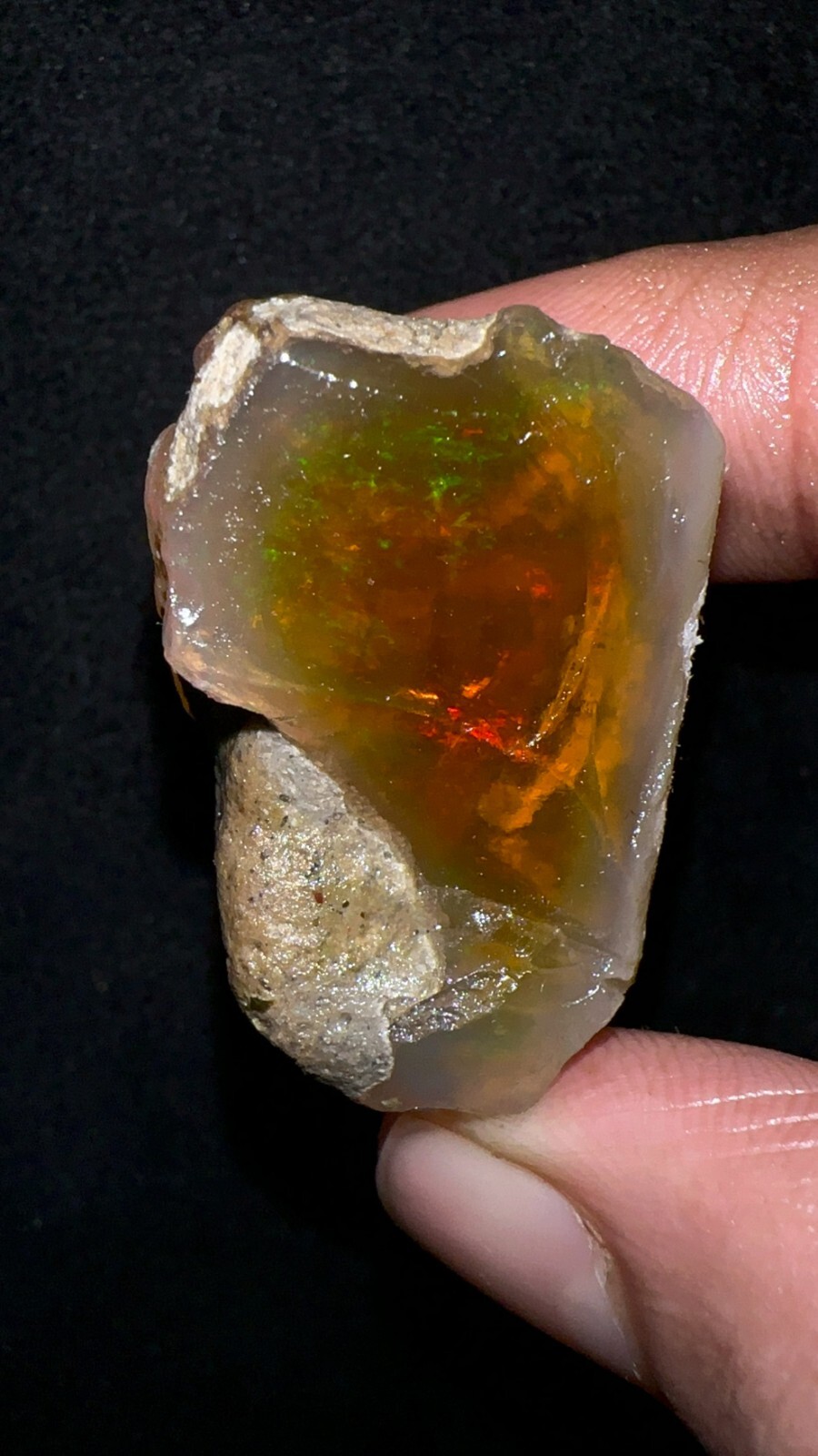 Multi Fire Opal Rough 128.50 Carat Natural Ethiopian Opal Raw Welo Opal Gemstone