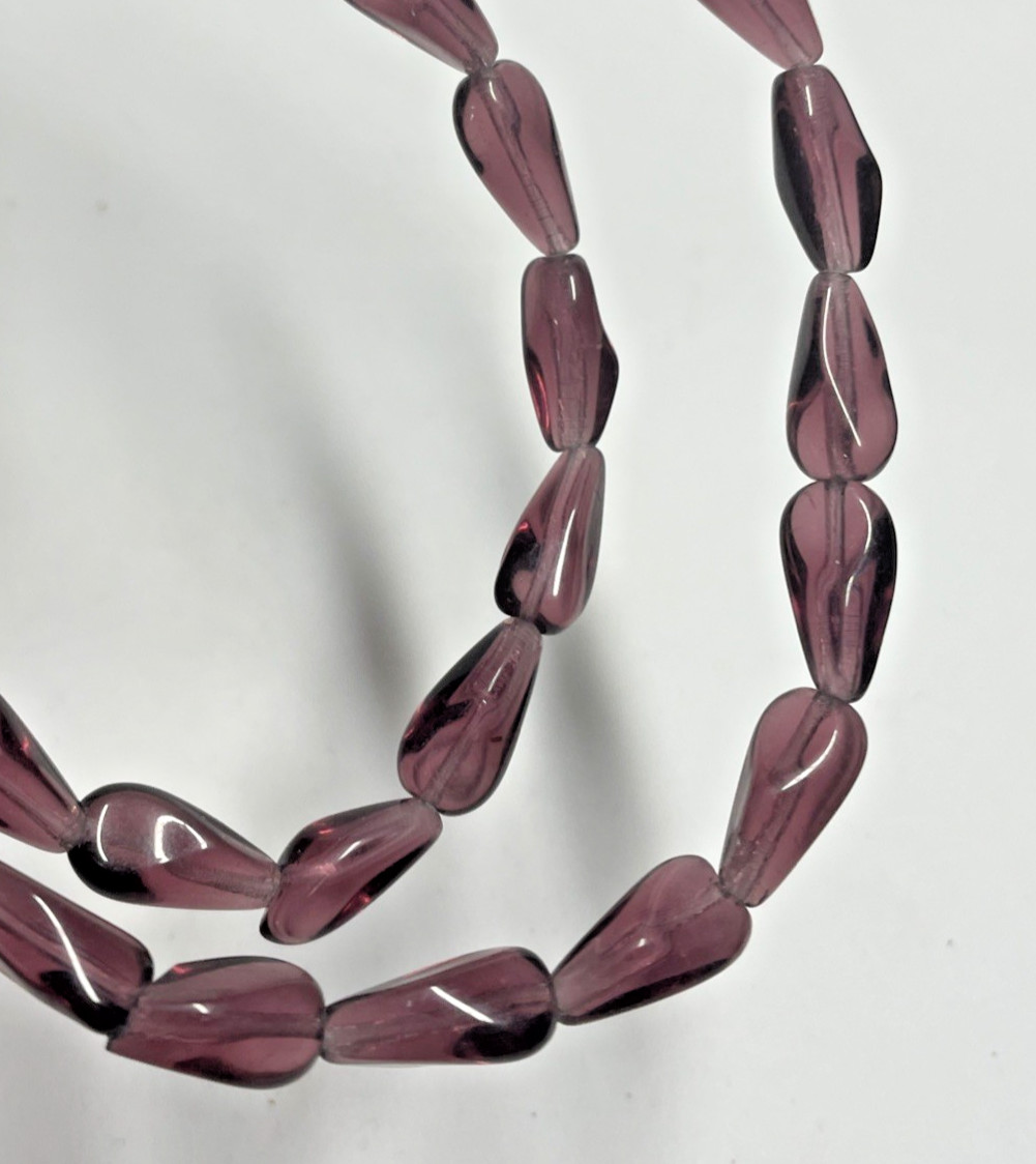 Transparent Amethyst Twist Teardrop Czech Bead, Approx. 16X7MM and 30 Beads/Str