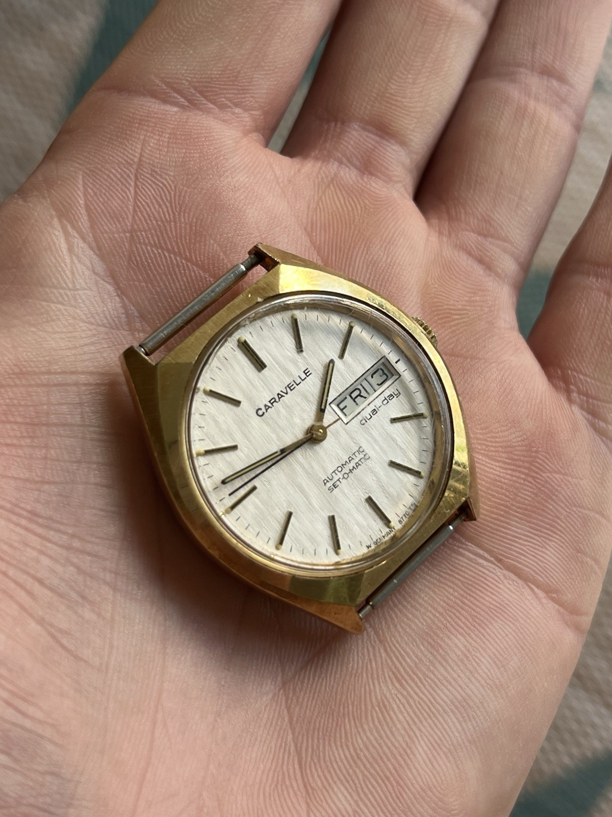 Caravelle Automatic Set-O-Matic Dual Date Wristwatch (015)