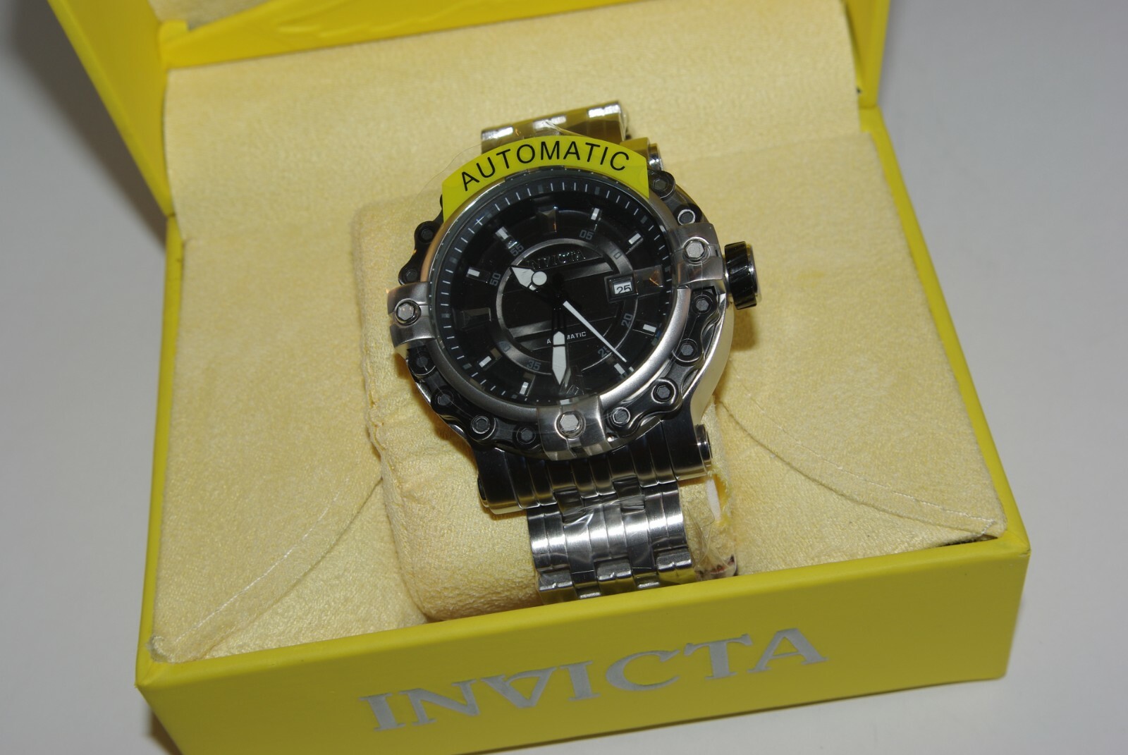 INVICTA 32564 EXCURSION “BIKE CHAIN” BEZEL W/ NH35 AUTOMATIC 24 JEWEL MOVEMENT