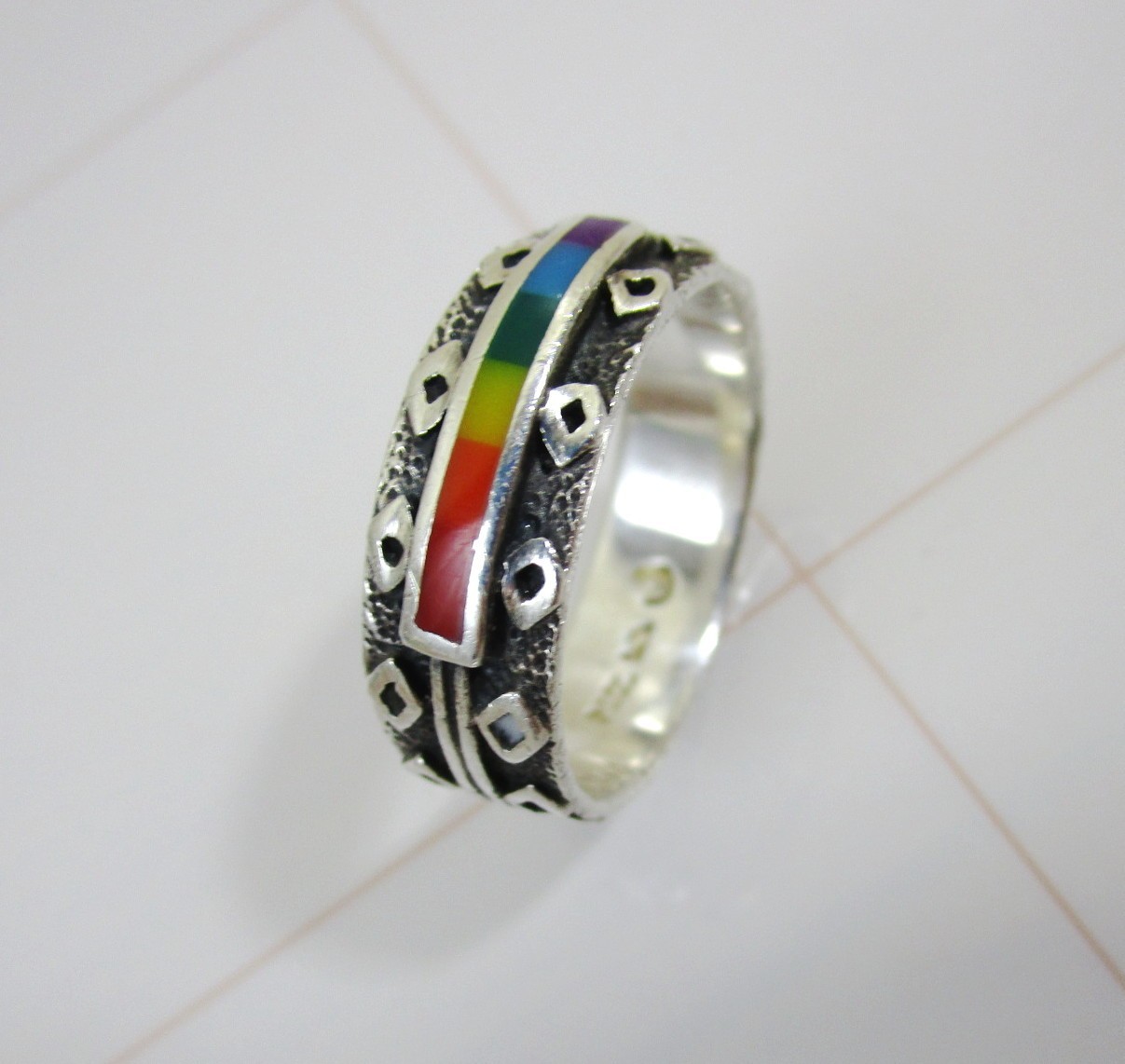 Vintage Sterling Silver Rainbow Ring 925 PSCL size 9.5 Peter Stone Etched Band