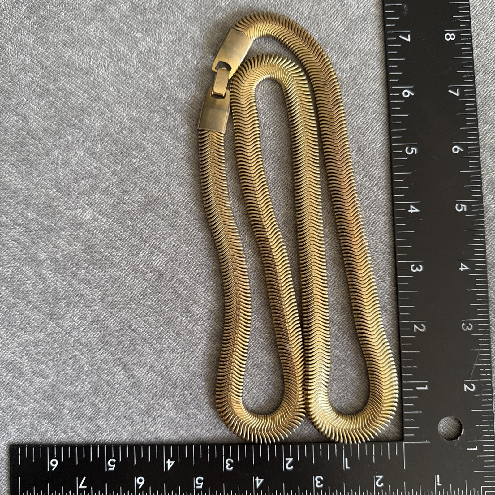 VTG Gold Tone Flat Snake Herringbone Chain Lonh Statement Necklace Chunky 80s