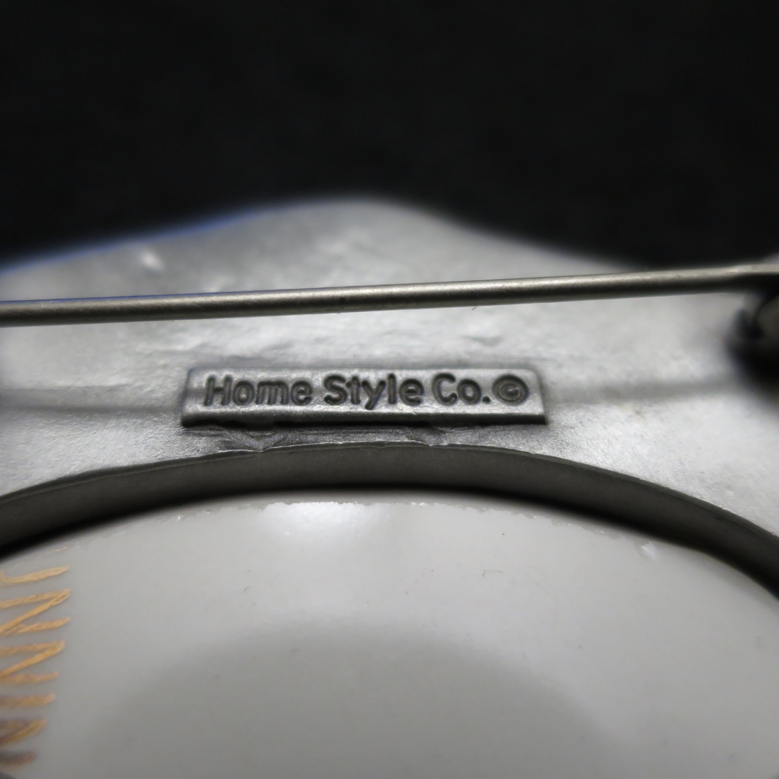 Home Style Co. Couch Brooch Cottagecore Cunningham & Pickett China Seat Sofa VTG