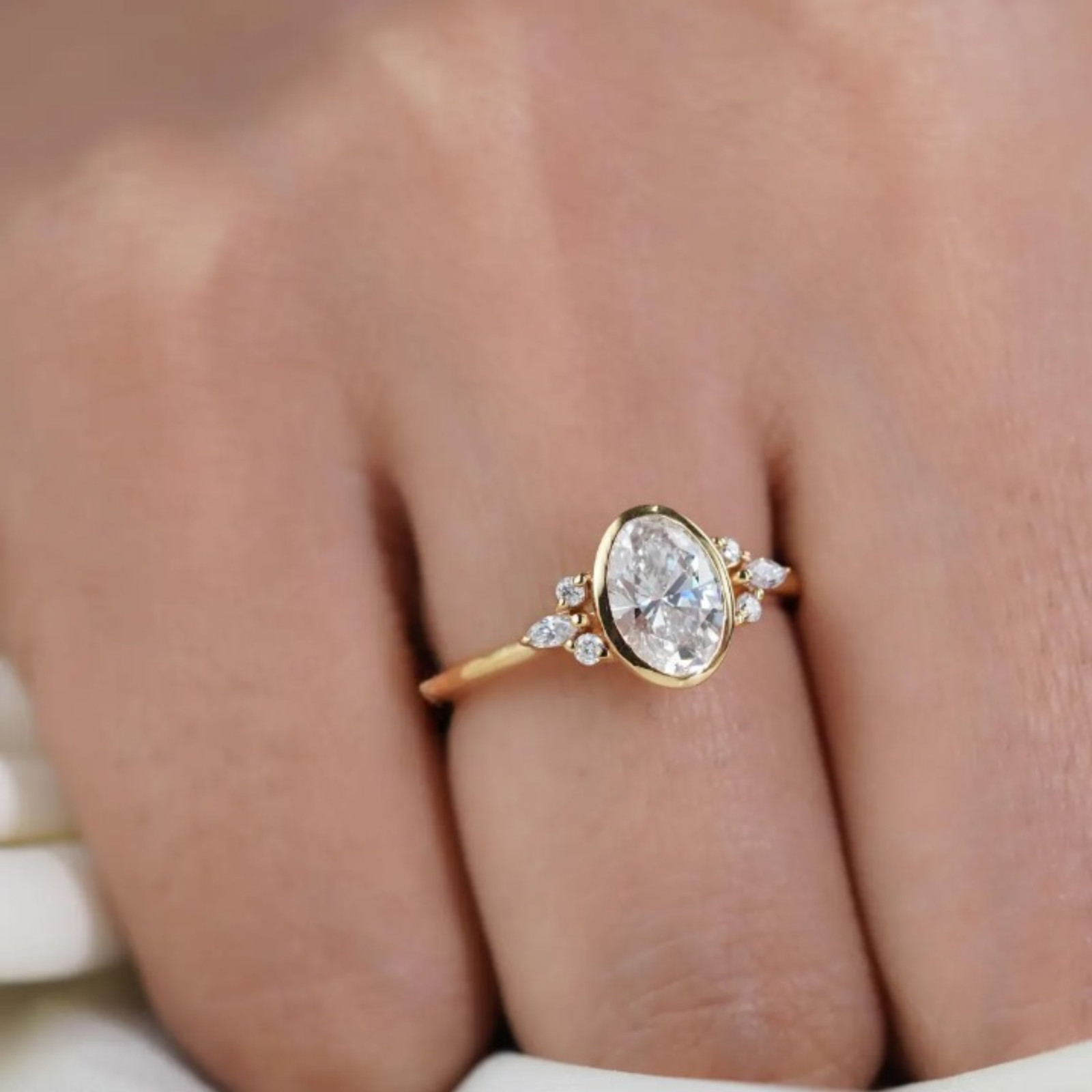1 Carat Oval Cut Lab Grown Diamond Engagement Ring | 14k Yellow Gold VVS VS