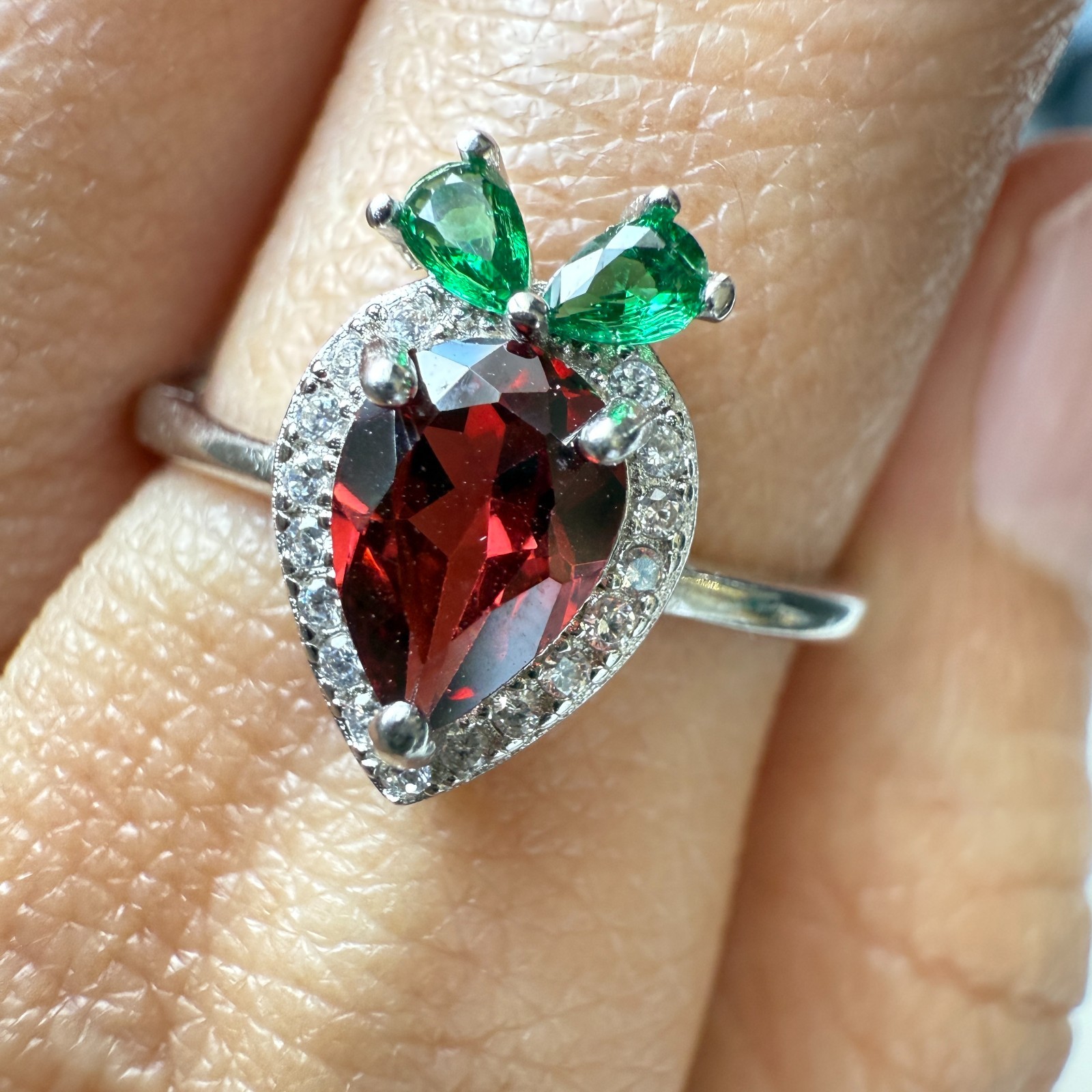 925 Sterling Silver Ring 7x5mm Natural Rhodolite Garnet Zircon Carrot Diopside