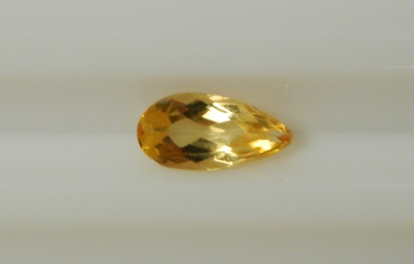 Imperial Topaz 1.06 Ct Clarity VS Pear Cut Natural Golden Brazil I023