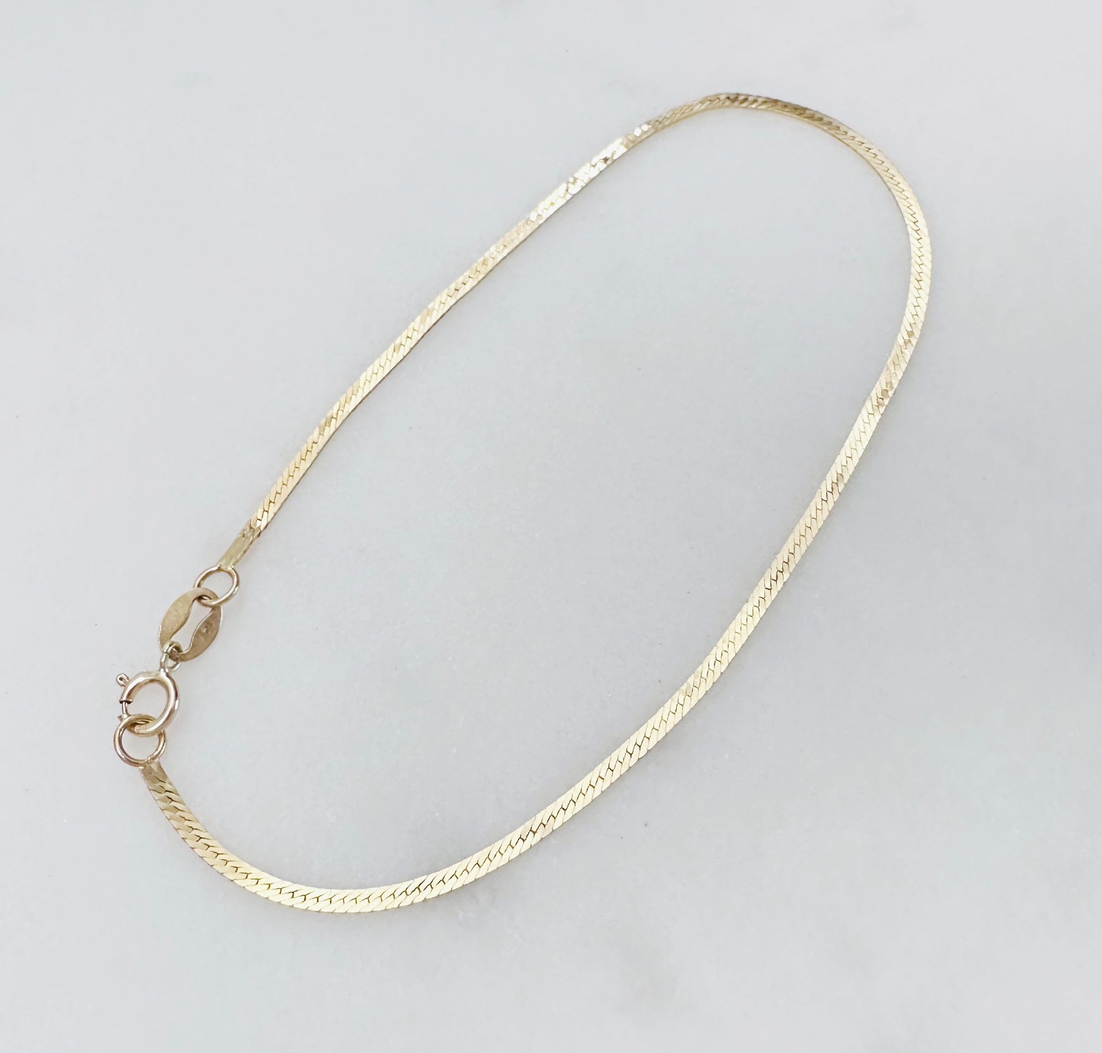 Solid 14K Yellow Gold Thin Herringbone Link Chain Bracelet, 1.3mm, 7″, 1g