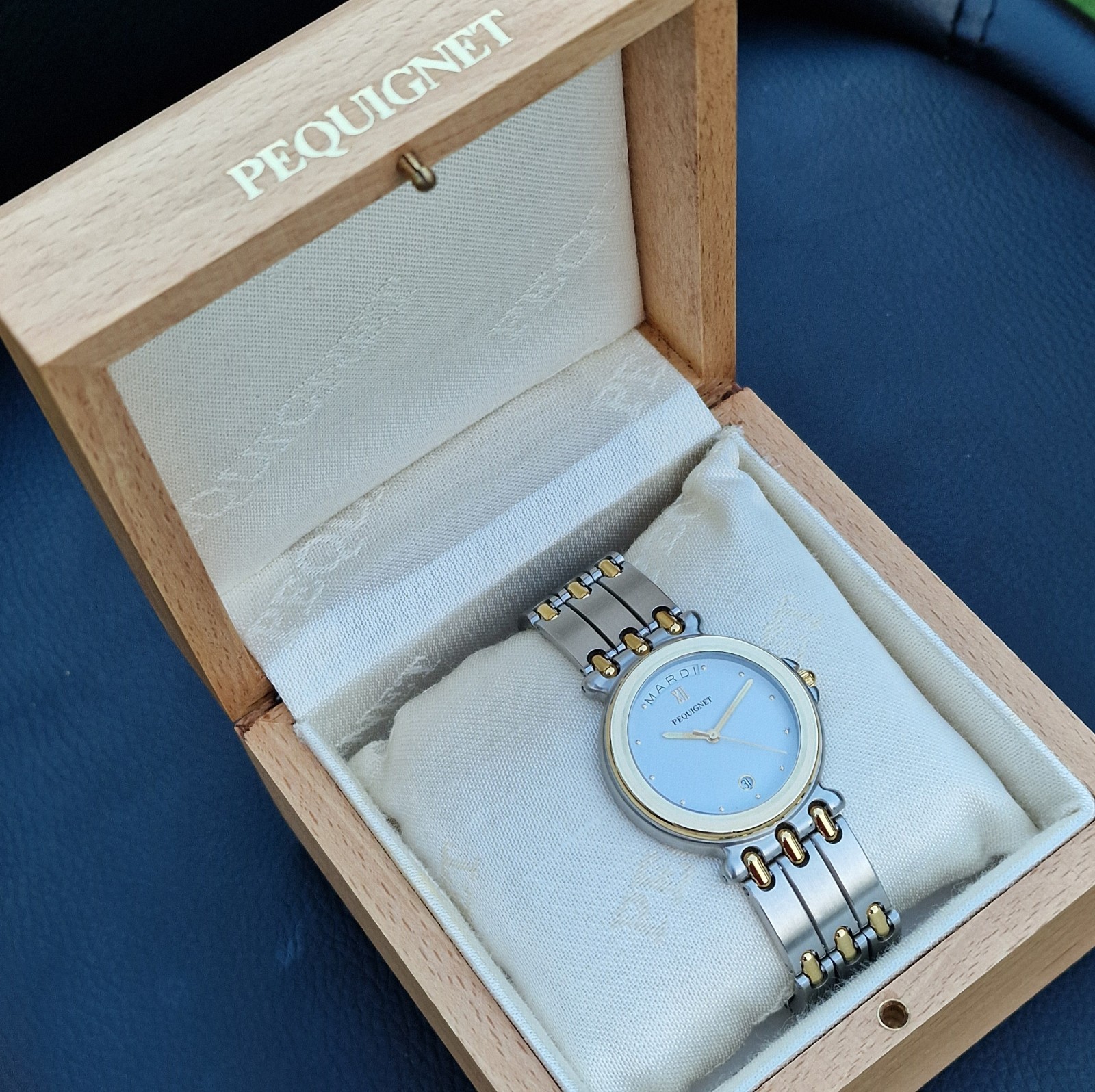 Gents EMILE PEQUIGNET Morea Date & Day Quartz watch, Box and papers, 33mm.