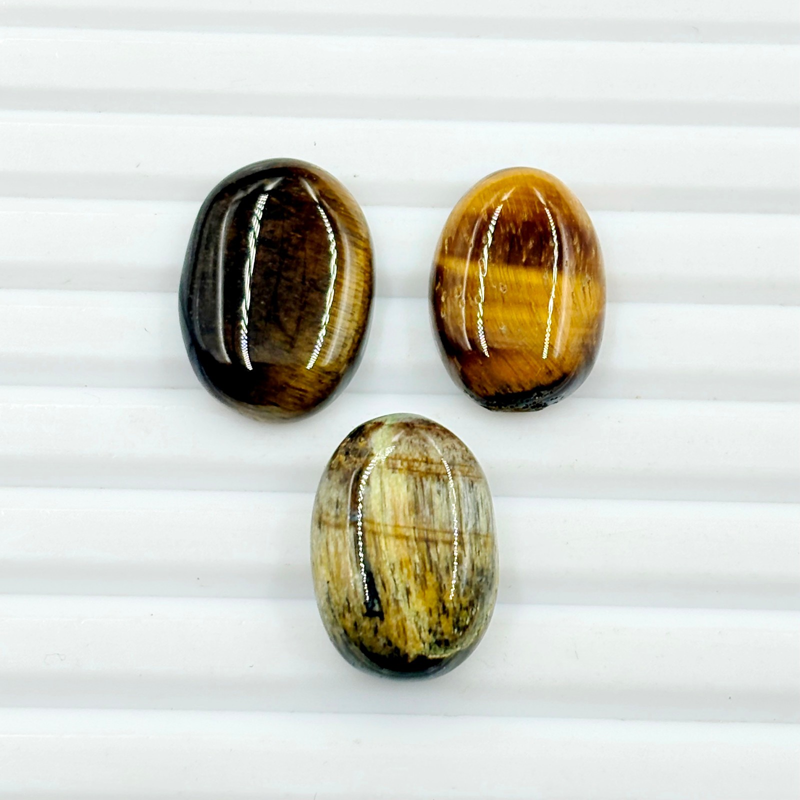 38 Carat Natural Tiger’s Eye Cabochon Loose Lots Polished Gemstone BJ-87