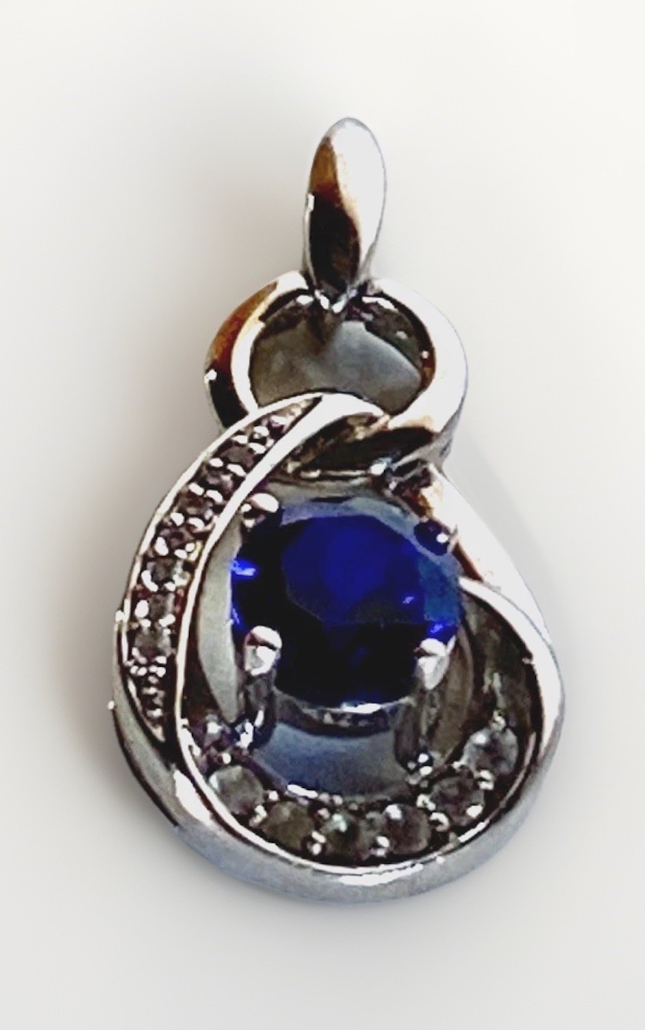 Vintage 2 gram Sapphire, CZ and Sterling Silver Pendant, 3/4″ by 1/2″
