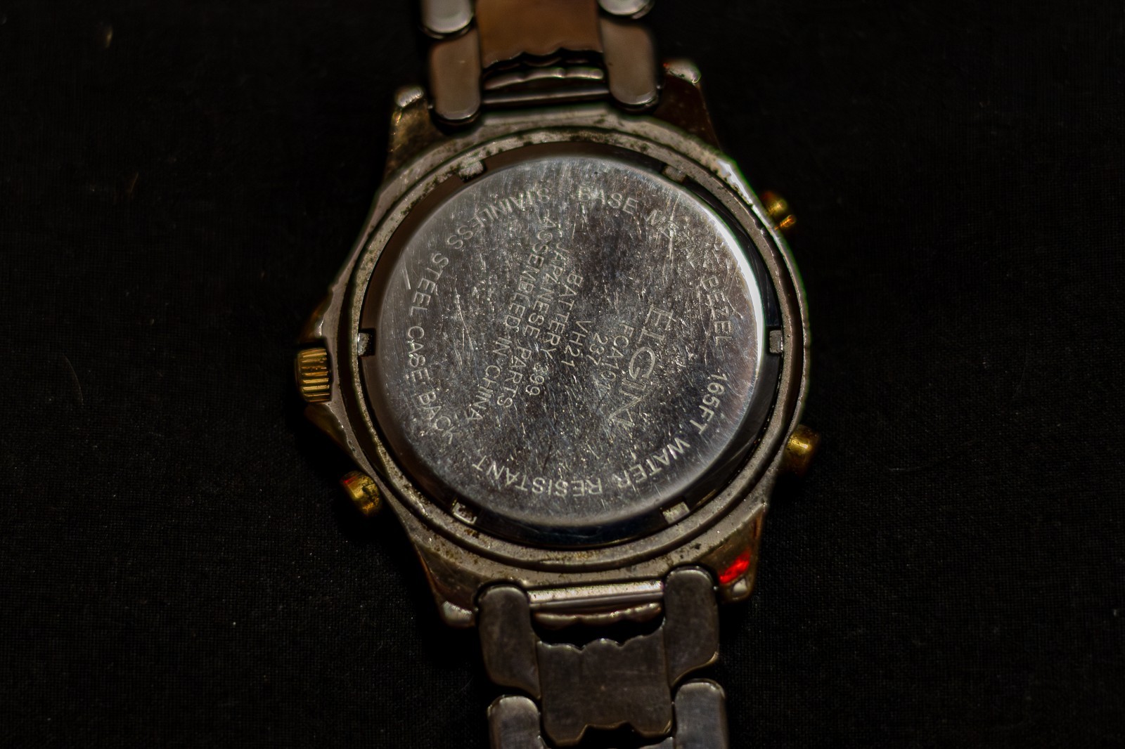 Vintage Elgin Ana-Digi Two-Tone Men’s Diver Watch – Ref. FCA101 – FOR PARTS