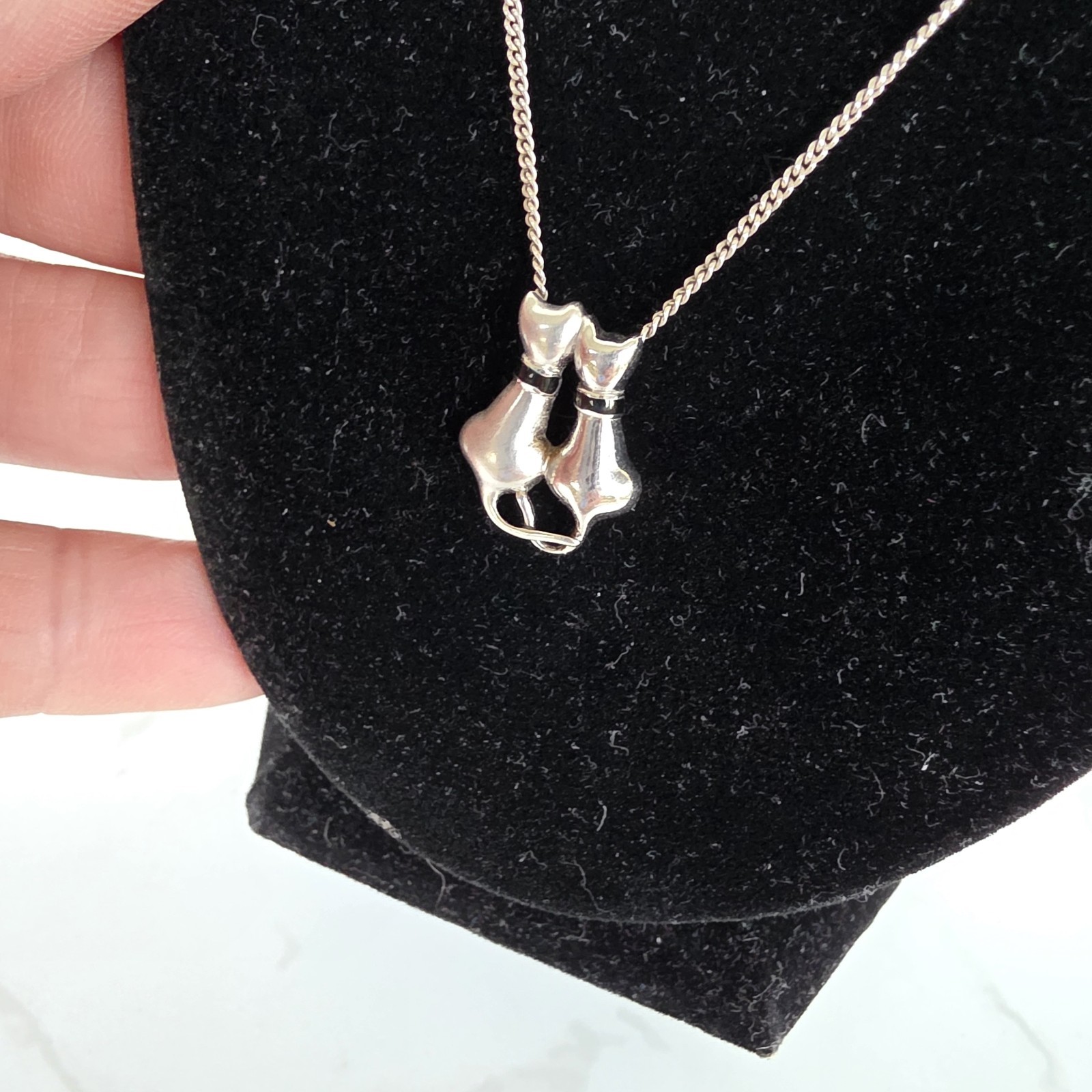 Two Cats Pendant Necklace – 925 Sterling Silver 18 To 20 Inches