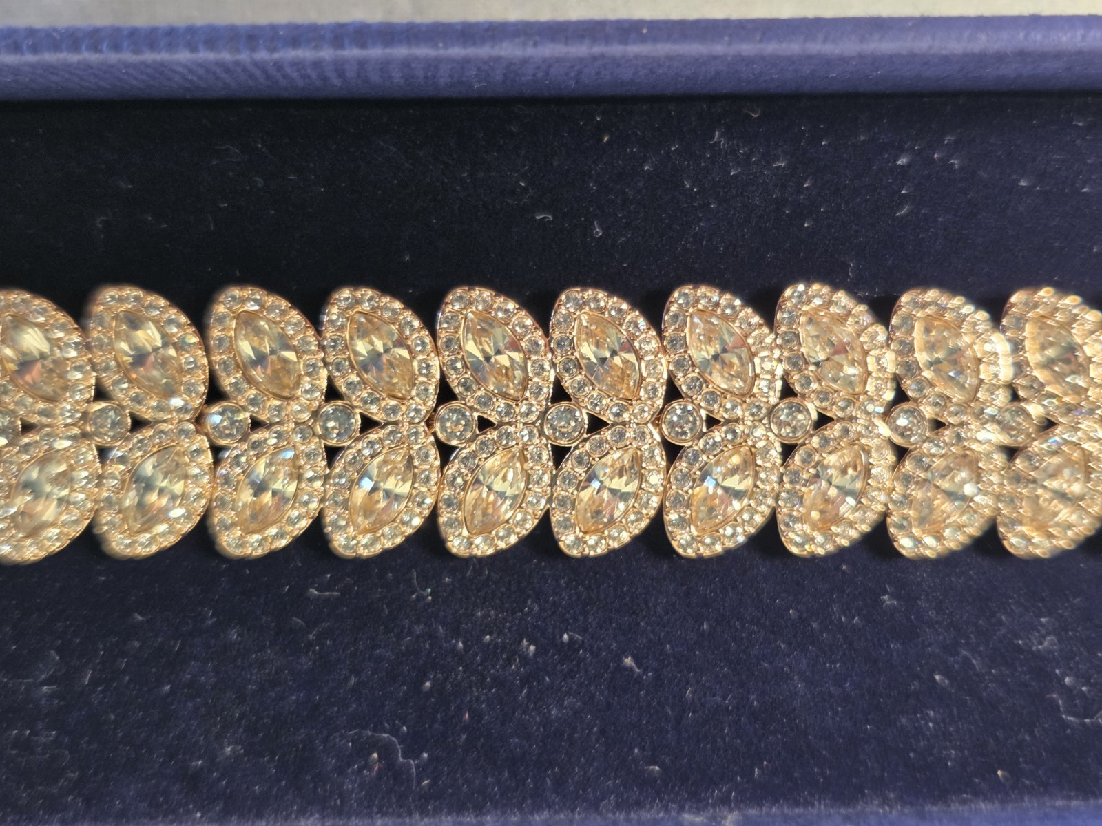Swarovski BARON Bracelet Rose Gold Tone Crystal Mesh Bridal Leaf Motif 5074352