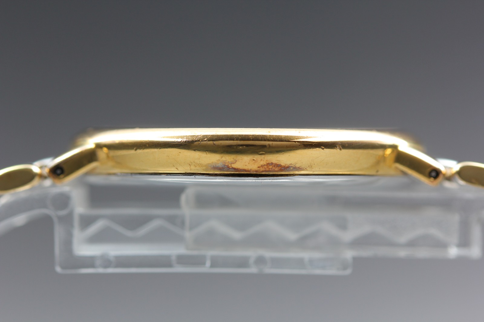 Vintage 1980s OMEGA De Ville Cal.1430 Quartz Gold Dial Date Men’s [NEAR MINT]