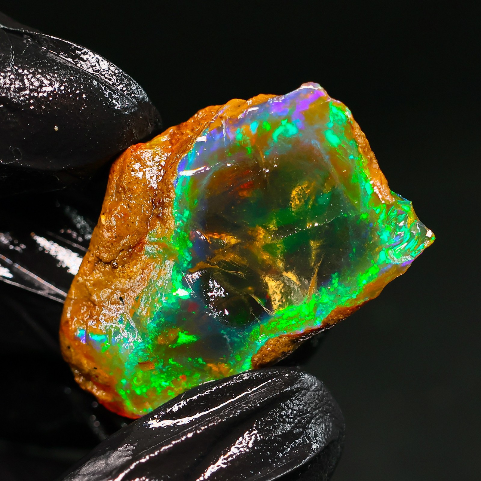 Natural Ethiopian Welo Opal Rough 39.10 Ct Gemstone – Bright Play of Color Fire