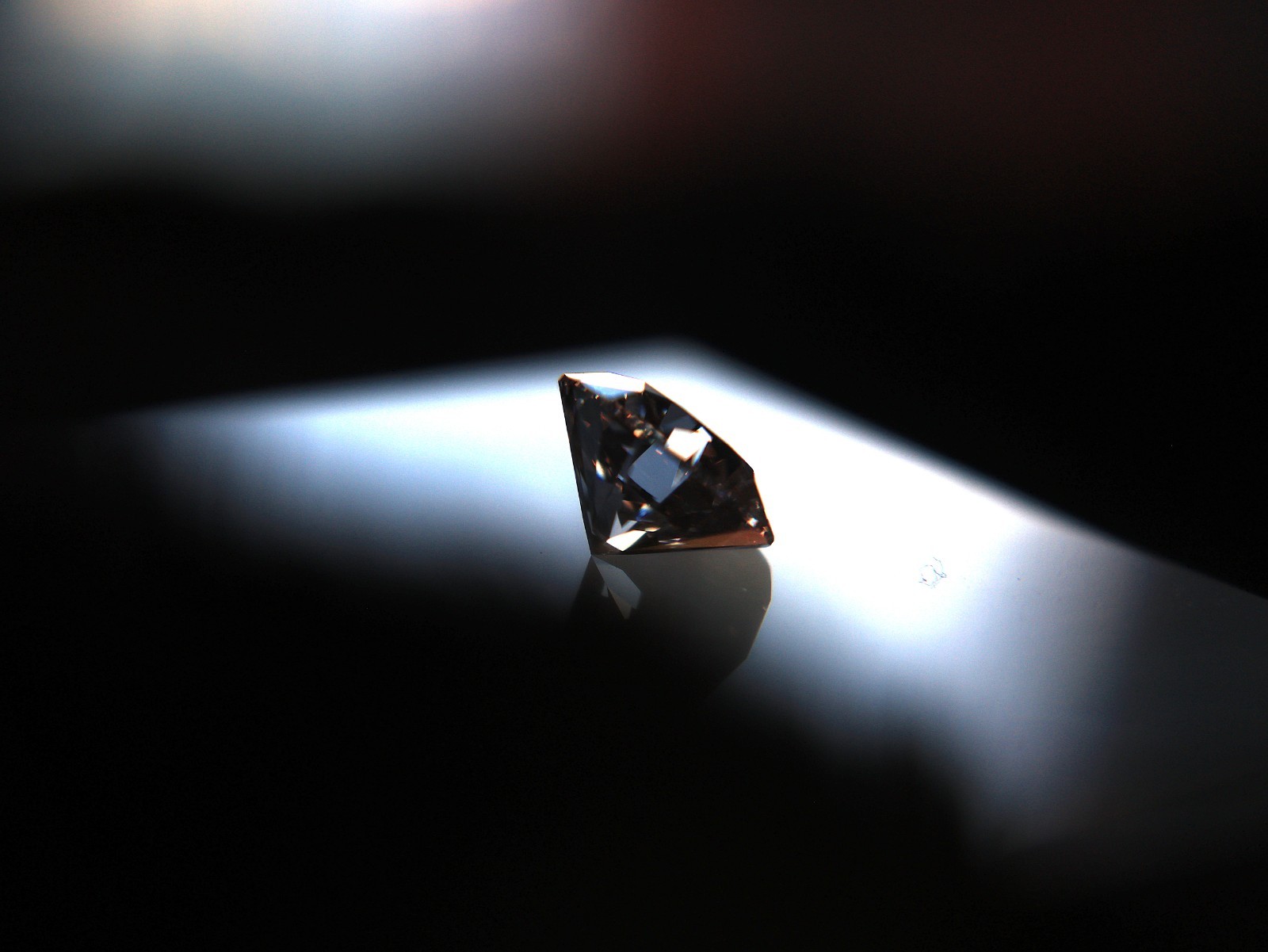IGI Certified!!! 3.05ct, Internally Flawless, Color D, Cert # LG684502636, (CVD)