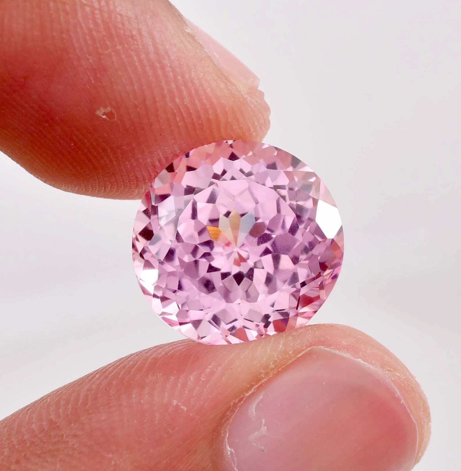 13 x 13 MM Natural Ceylon Padparadscha Sapphire Gemstone 12.60 Ct, GIT Certified