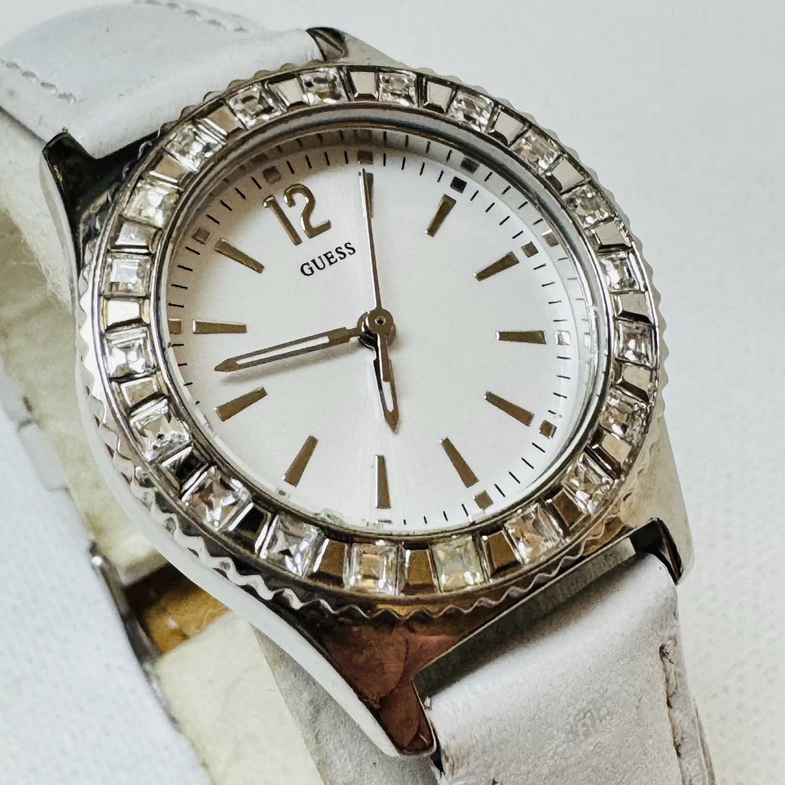 Guess WaterPro 28mm Women’s Watch Silver Crystals White Band U95176L1