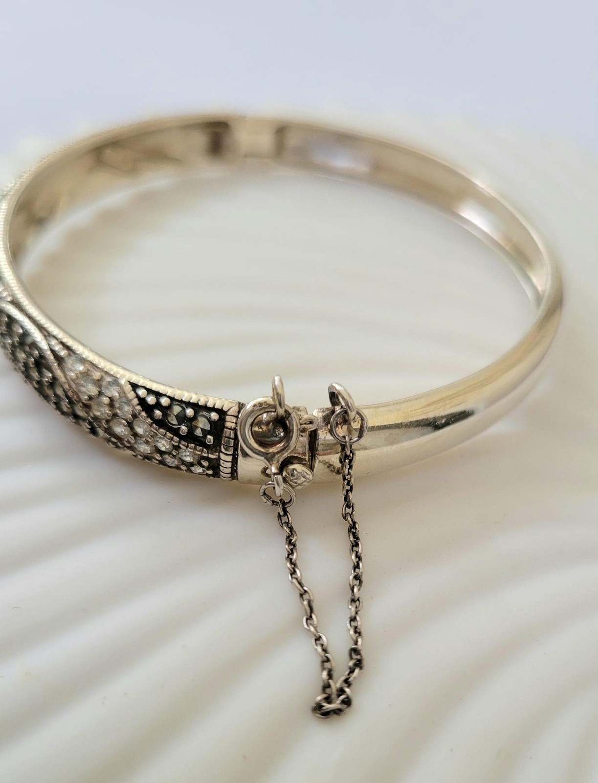 Vintage 925 Sterling Silver Marcasite Bangle Bracelet with Safety Chain