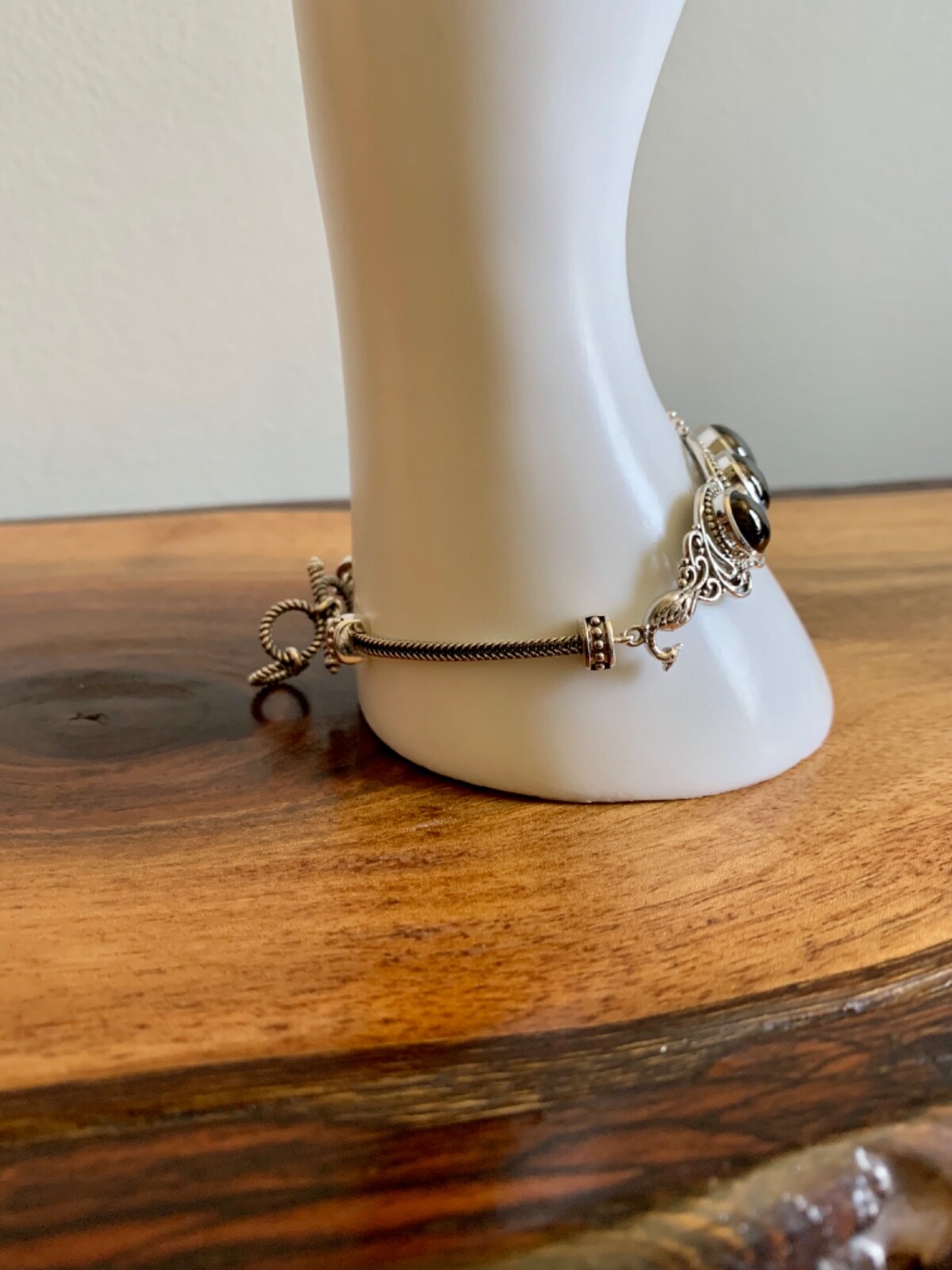 Elite Shungite Bracelet in Sterling Silver – 8.0 ctw. (7.25-8.25 in.)