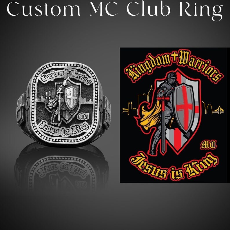 Customizable Sterling Silver Family Crest Signet Ring, Piloto Coat of Arms Ring
