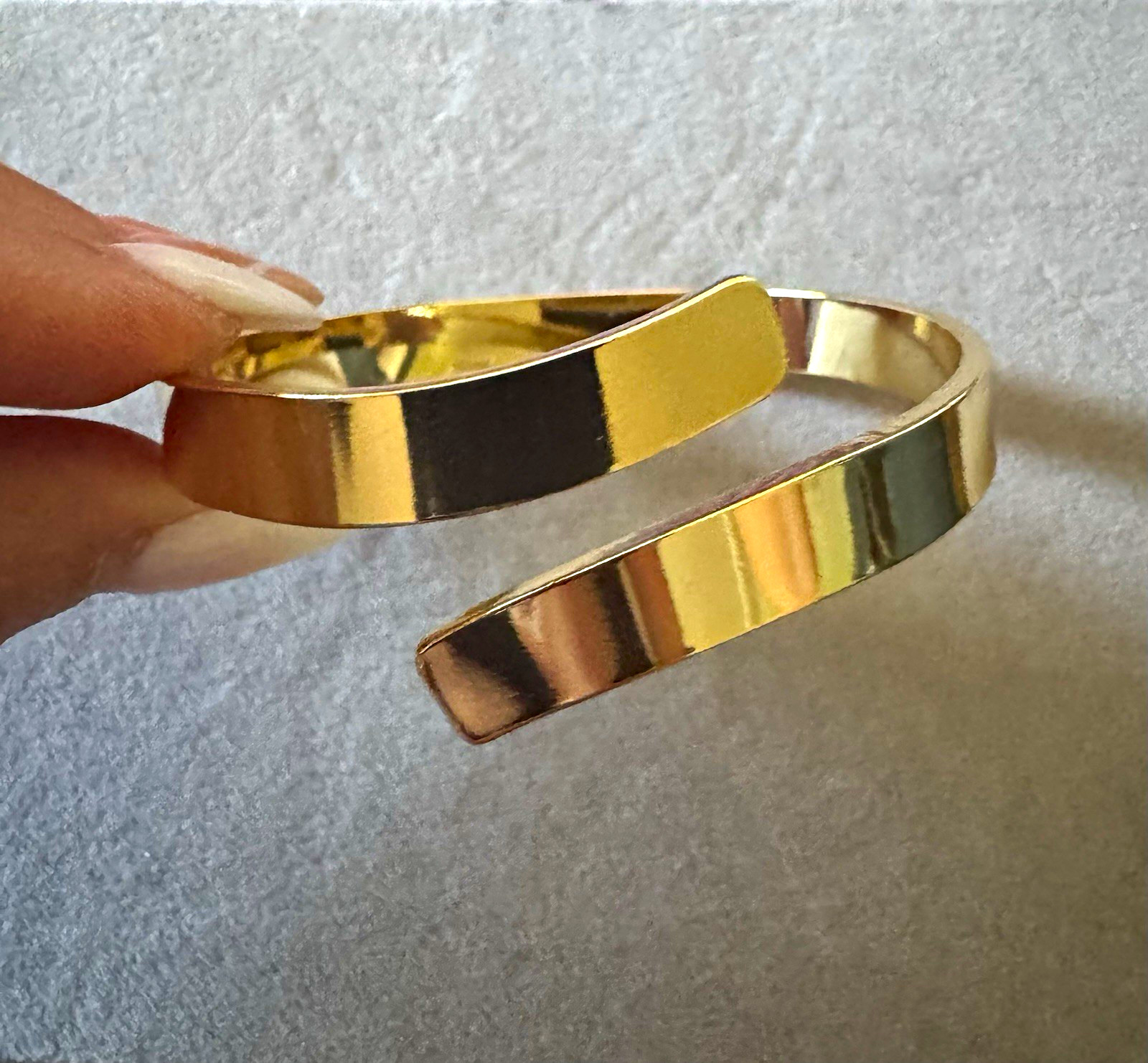 Gold Tone Openable Metal Cuff Bracelet No Closure No Chain No Stone