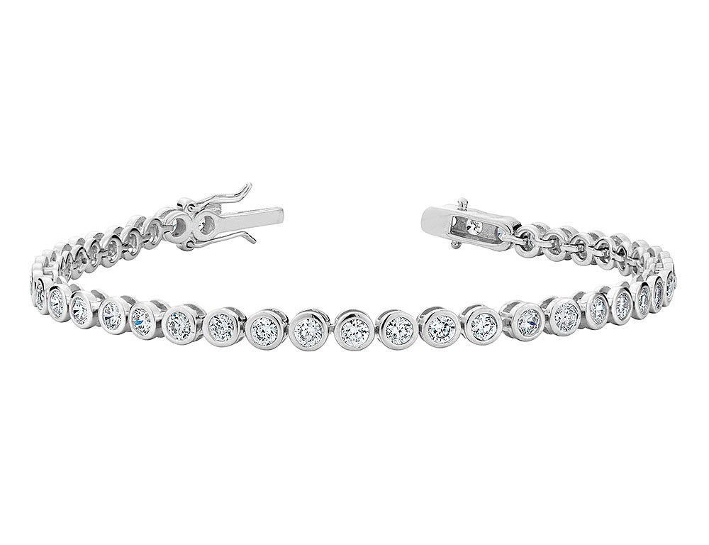 4.0 Carat (ctw) White Topaz Tennis Bracelet in Sterling Silver