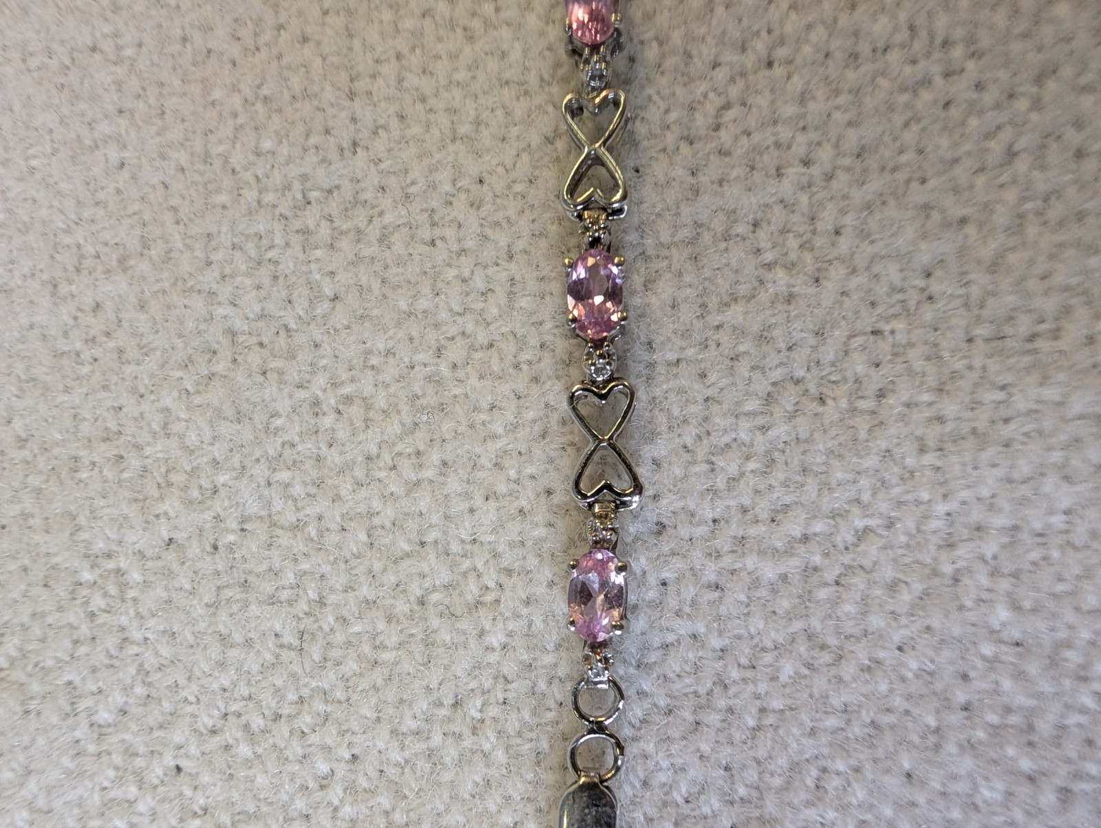 10k White Gold And Pink Sapphire Tennis Bracelet 7.25 Inches