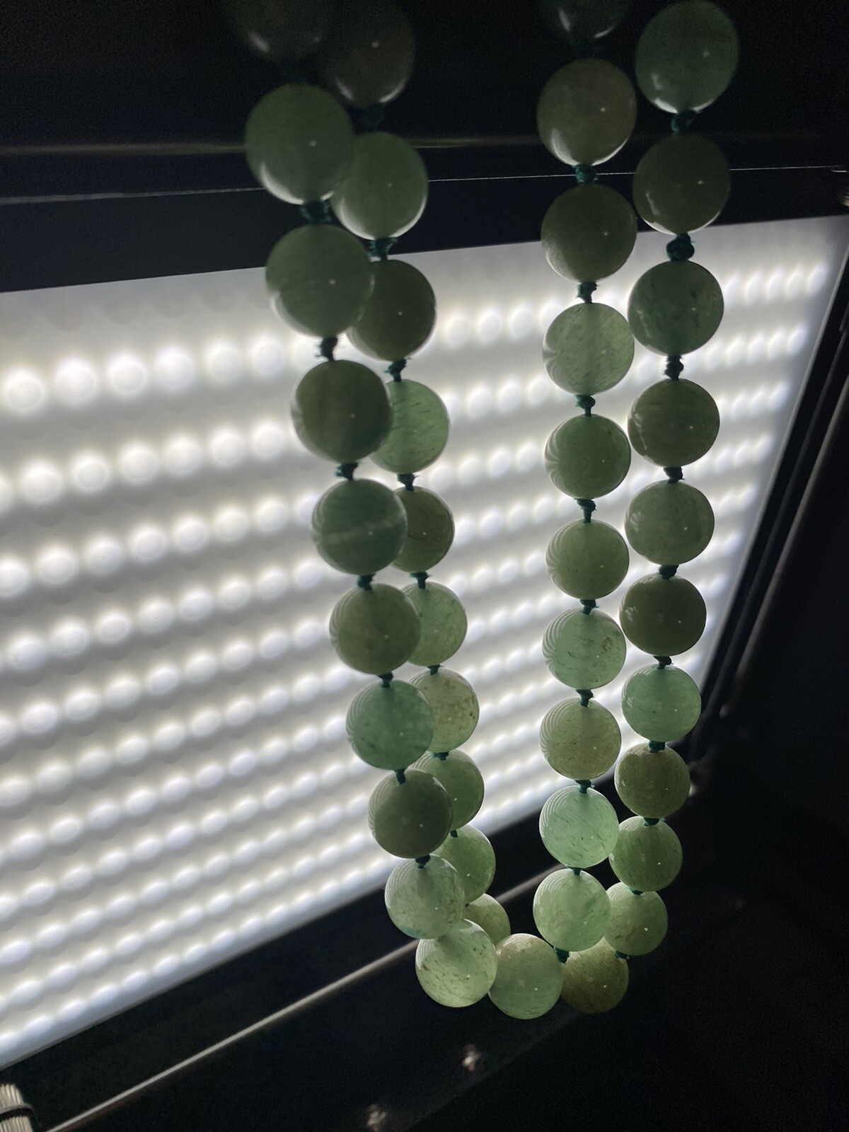 Nature Green Jade 翡翠玉 Round Gemstone 61 Beads Long Necklace 33 inch 10 mm 140g#1