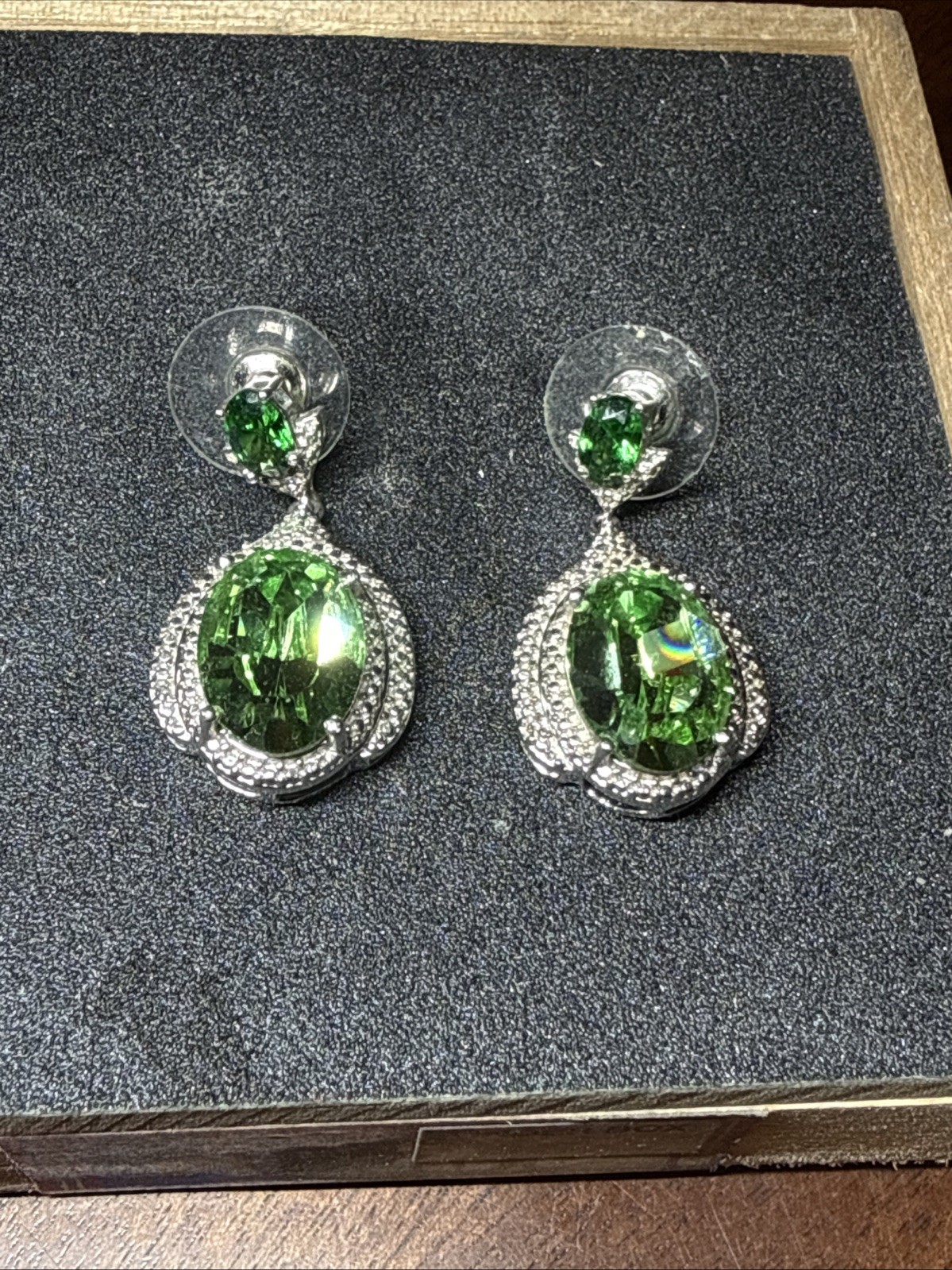 Womens Ring Green Stones Ring And Earrings STS Karis Size A Little Over 5