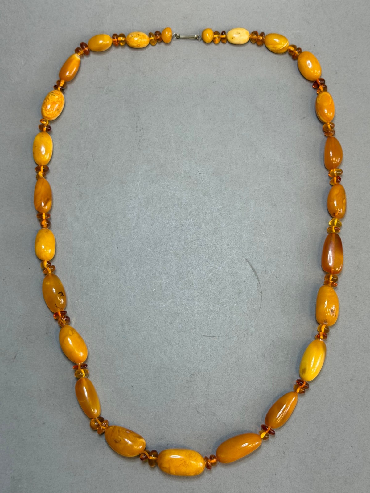 Vintage Baltic Butterscotch Amber Necklace Egg Yolk Honey Oval Beads 32.1g 60cm