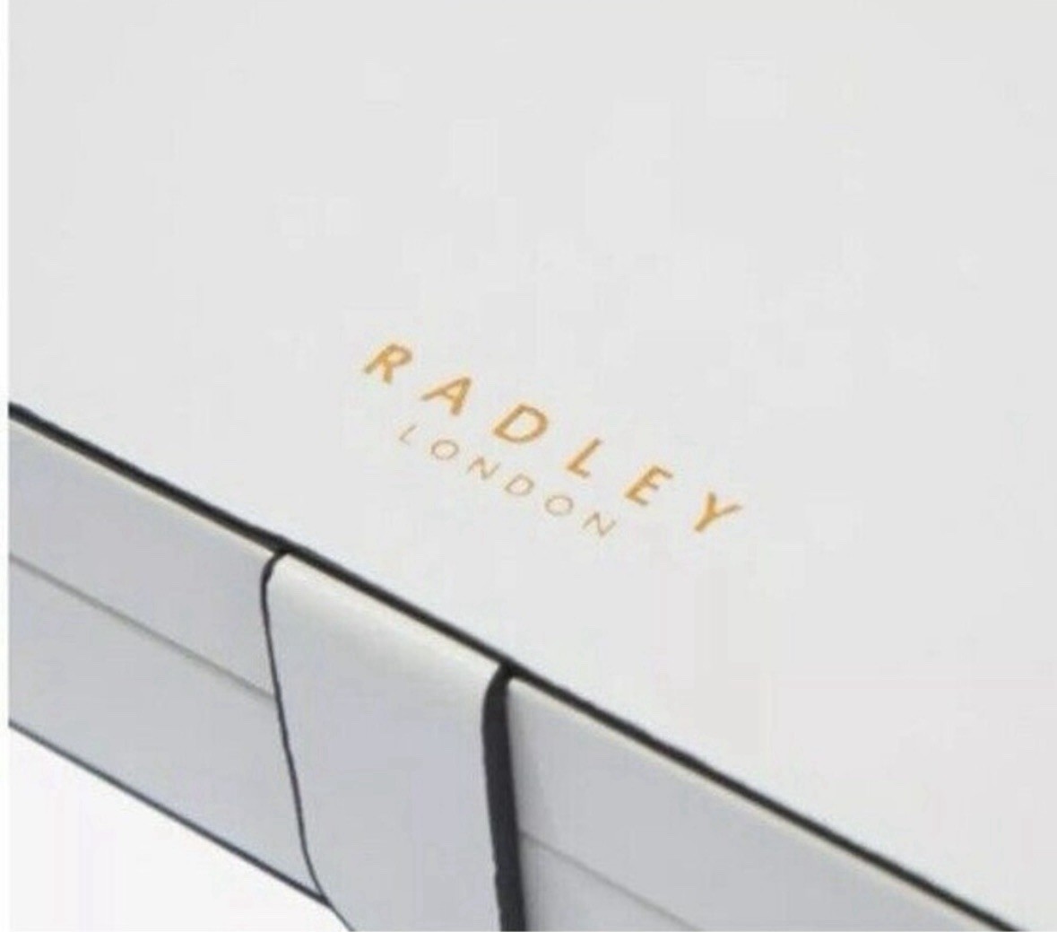 Radley London Jewelry Box White Coated Fabric/Faux Leather Magnetic Closure