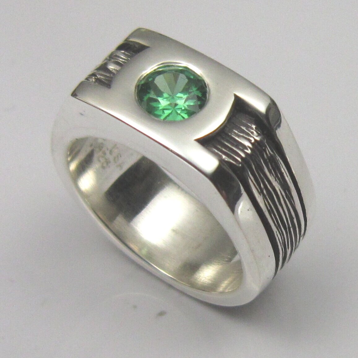 MJG STERLING SILVER GREEN LANTERN RING.10MM BAND. 6MM CZ. STARTS AT SIZE 9.5