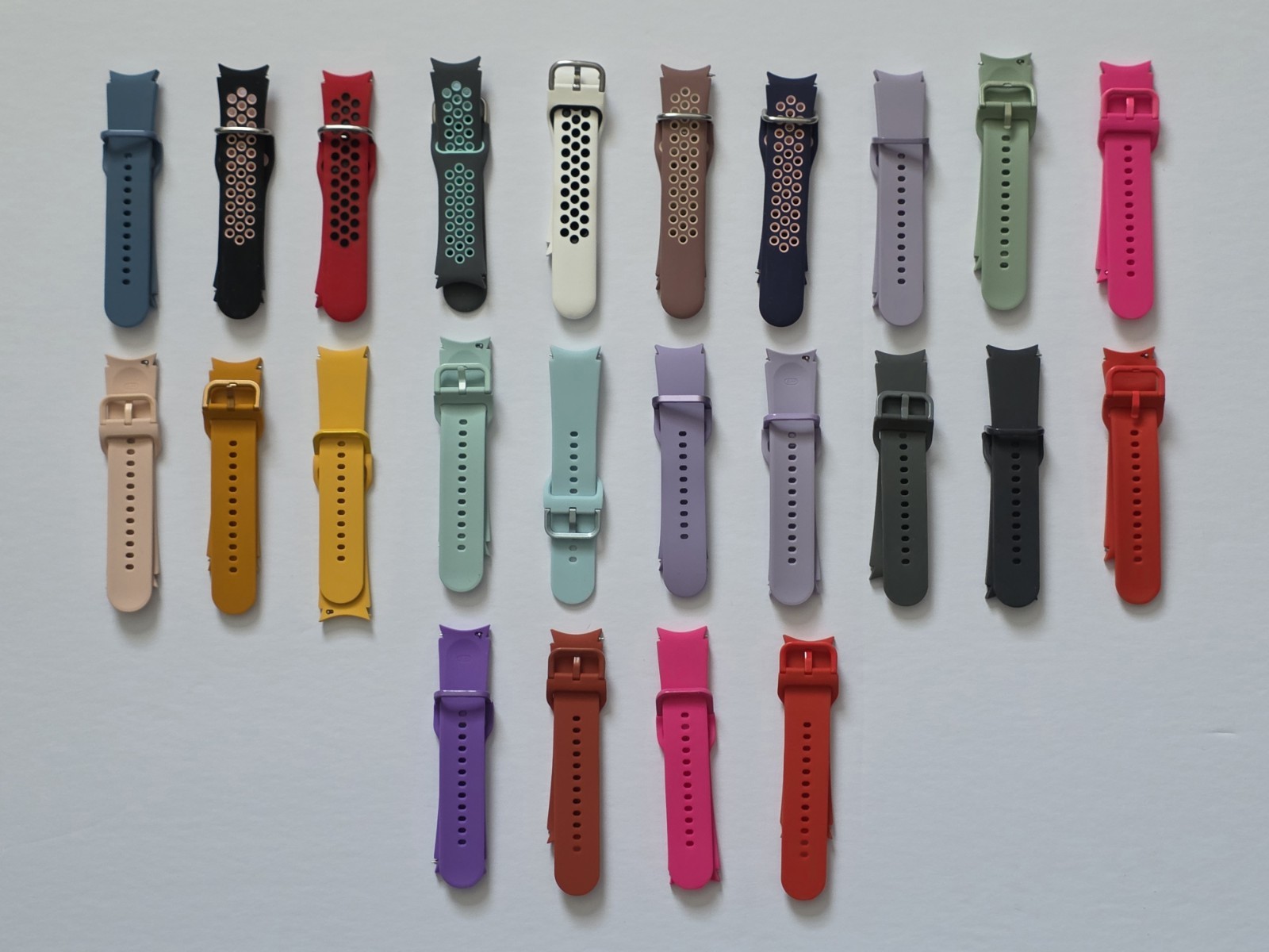 Samsung Galaxy 5 40 MM Watch Band Silicone Lot Of 24 Pre Owned