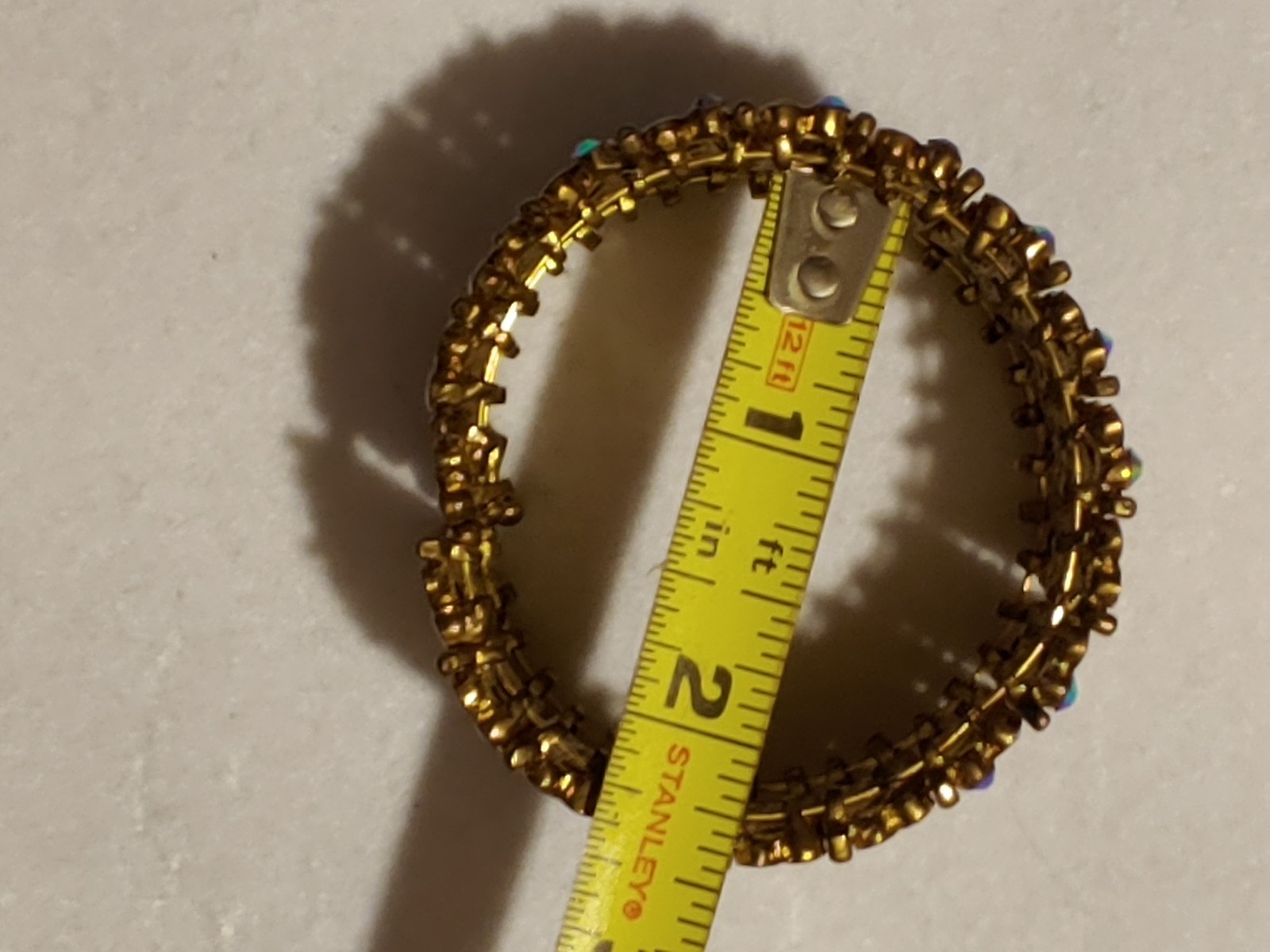 Vintage – 1 1/2 in WIDE RHINESTONE BRACELET – Gold Tone – 2 1/8 in DIA -Heavy